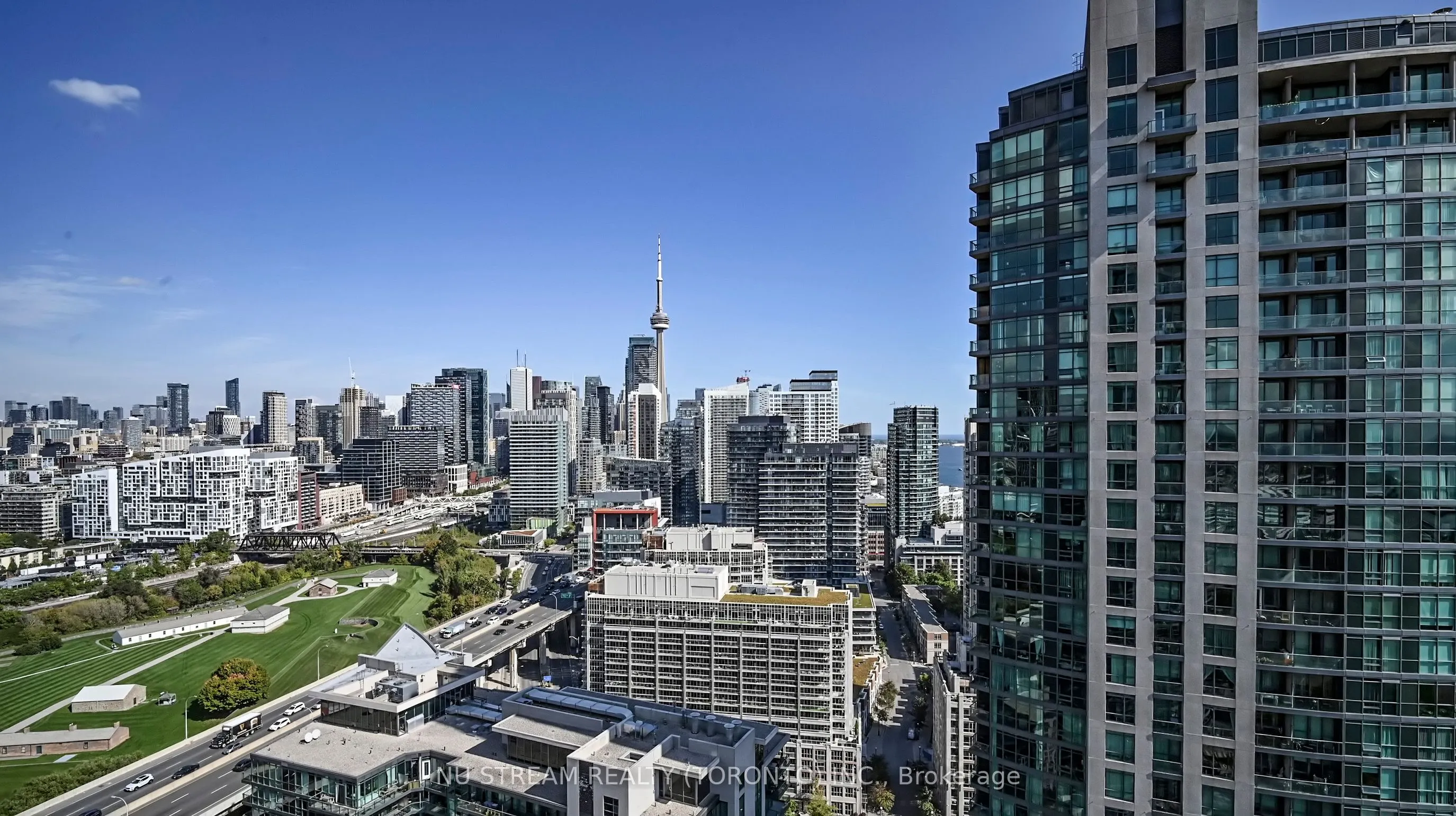 219 Fort York Boulevard, #3006