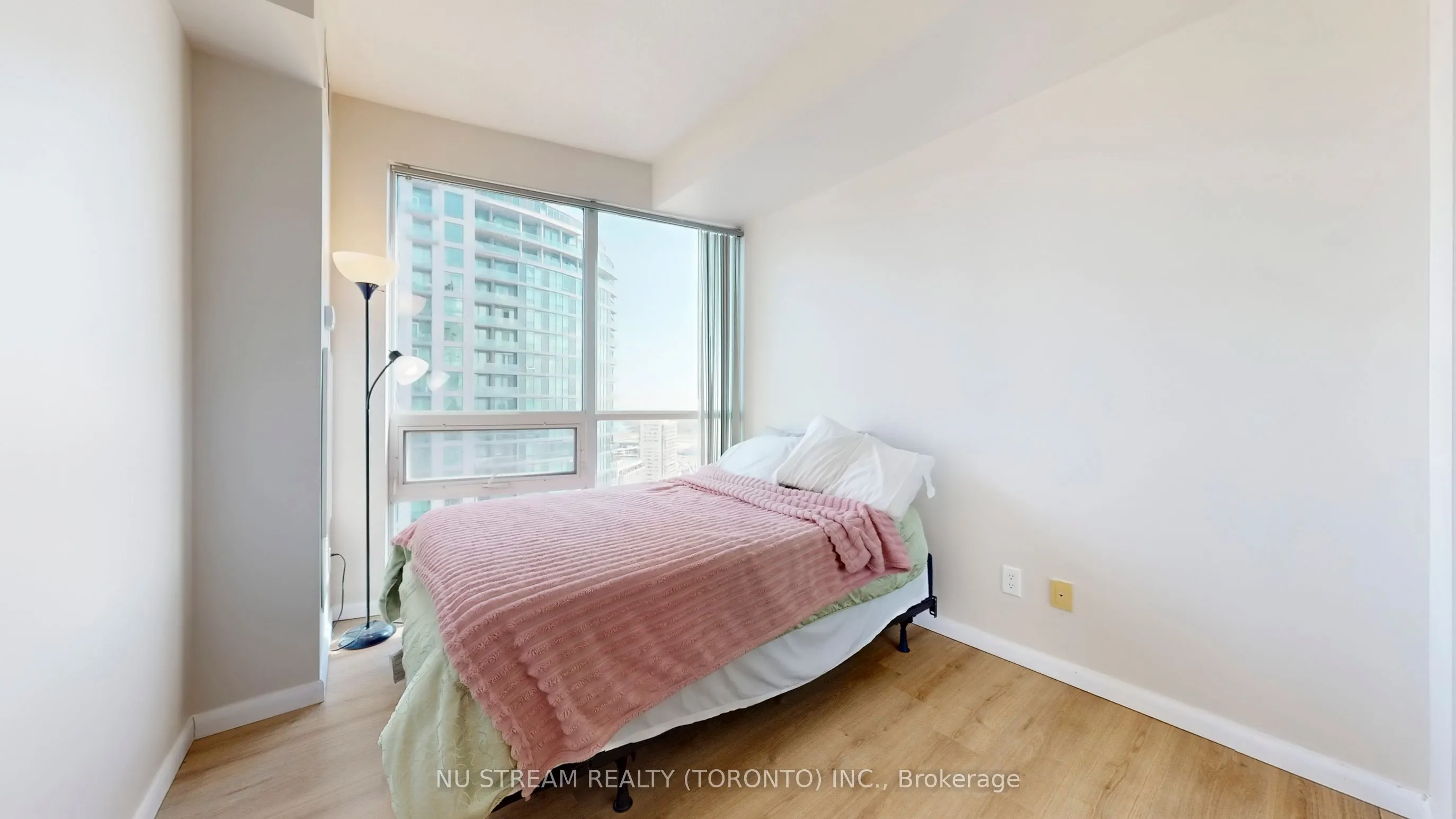 219 Fort York Boulevard, #3006