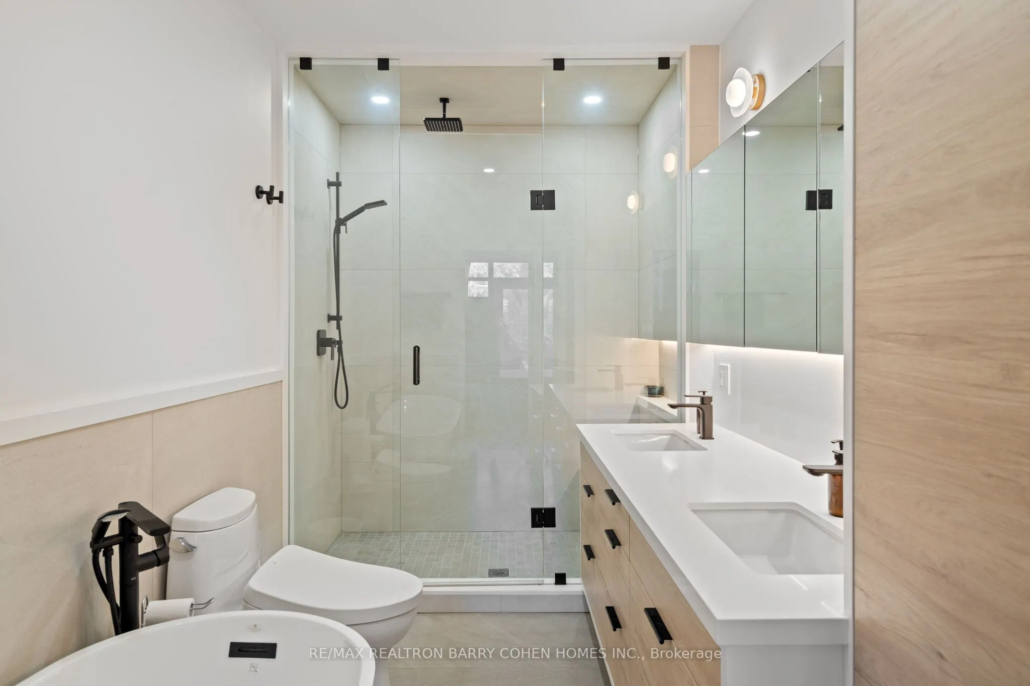 336 Davenport Road, #201