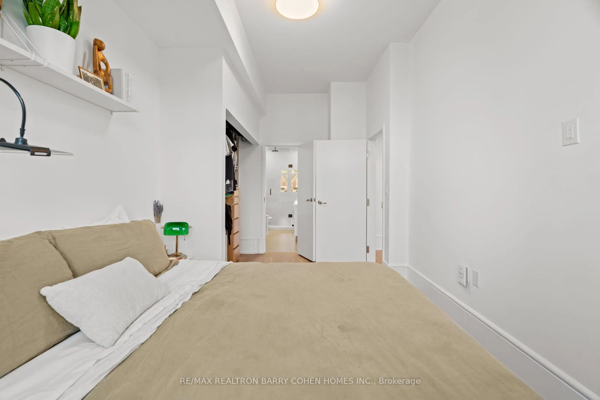 336 Davenport Road, #201