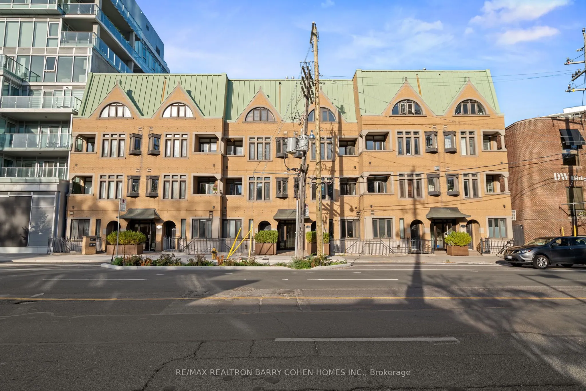 336 Davenport Road, #201