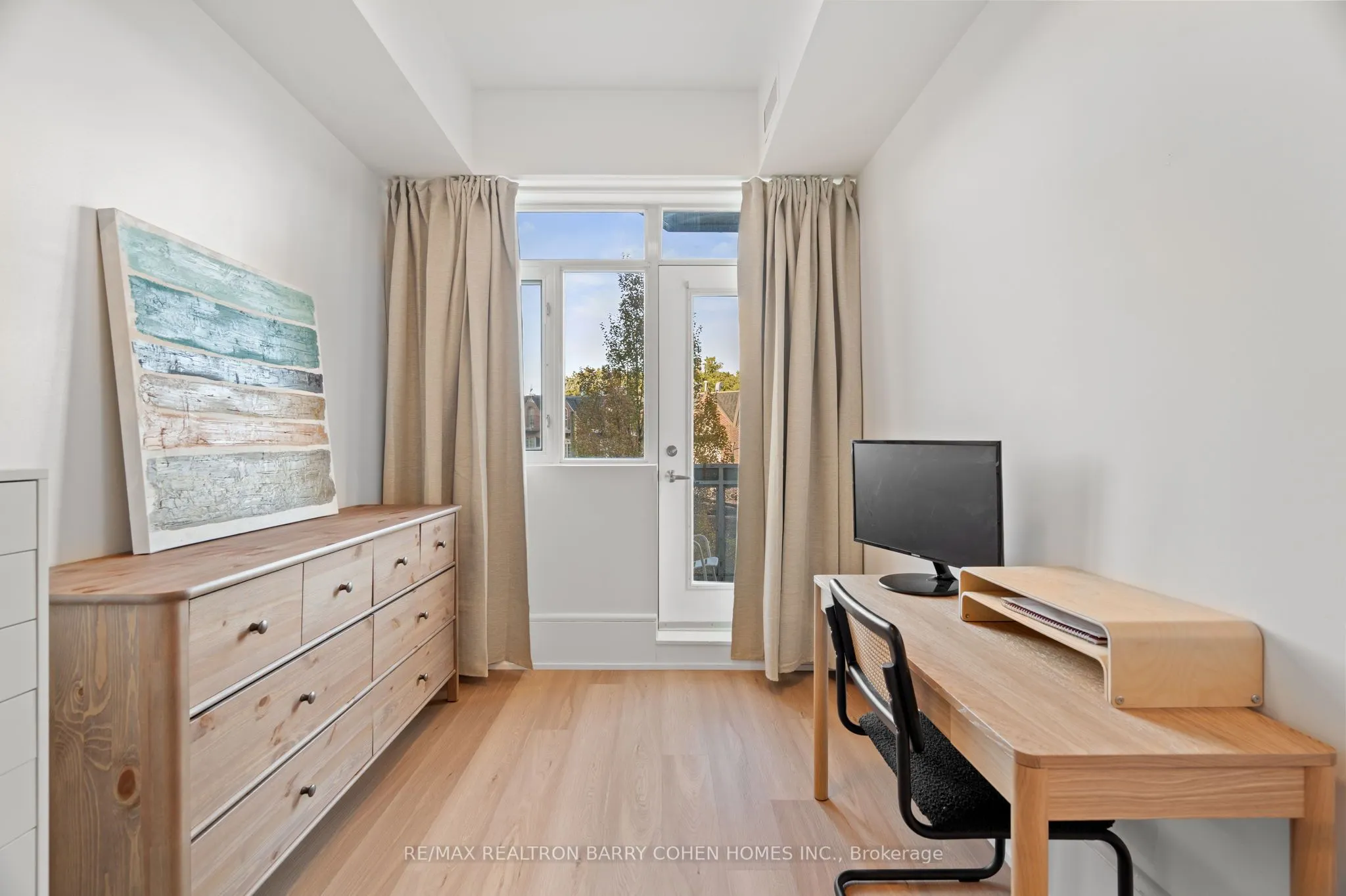 336 Davenport Road, #201