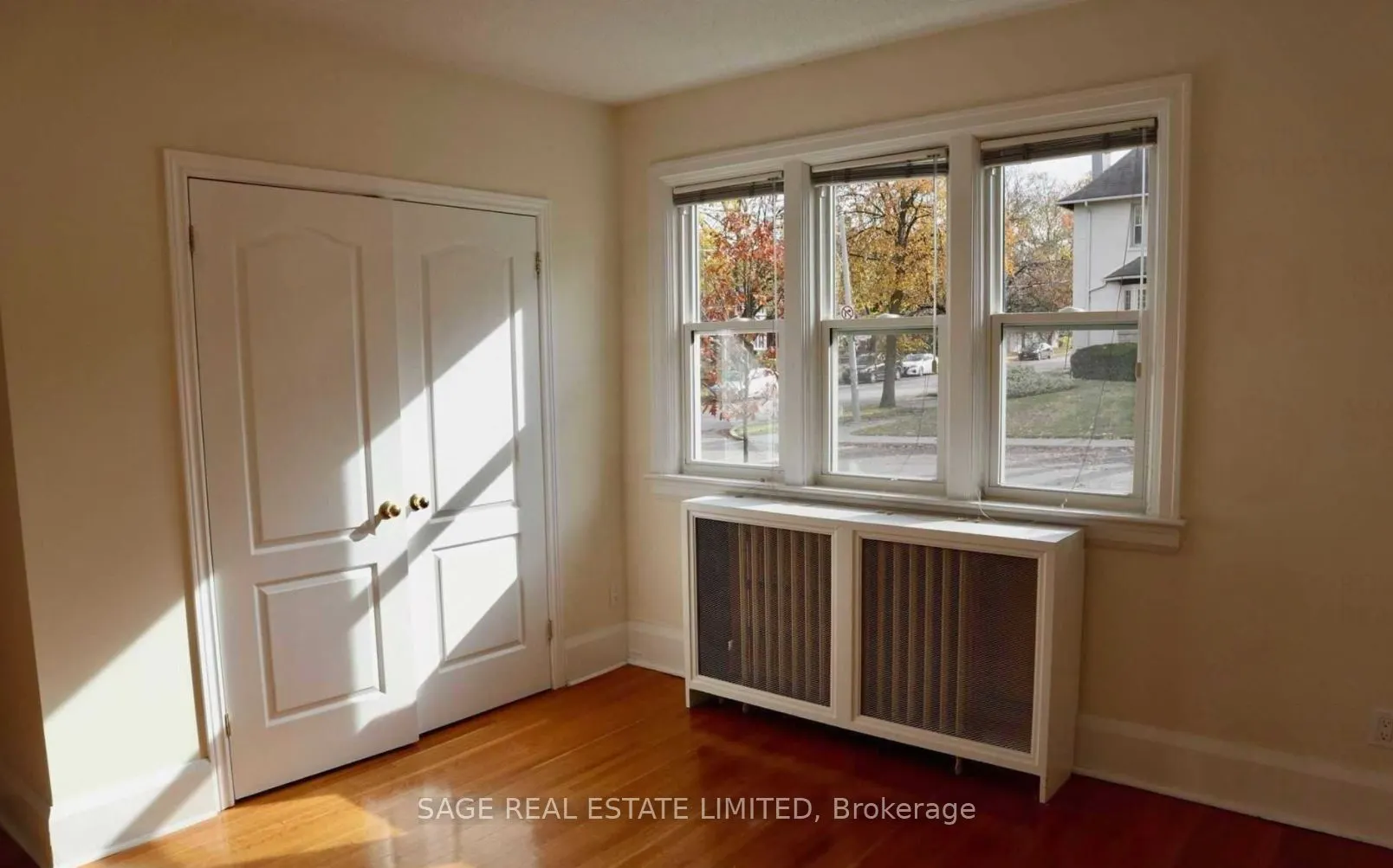 740 Avenue Road S, #Main
