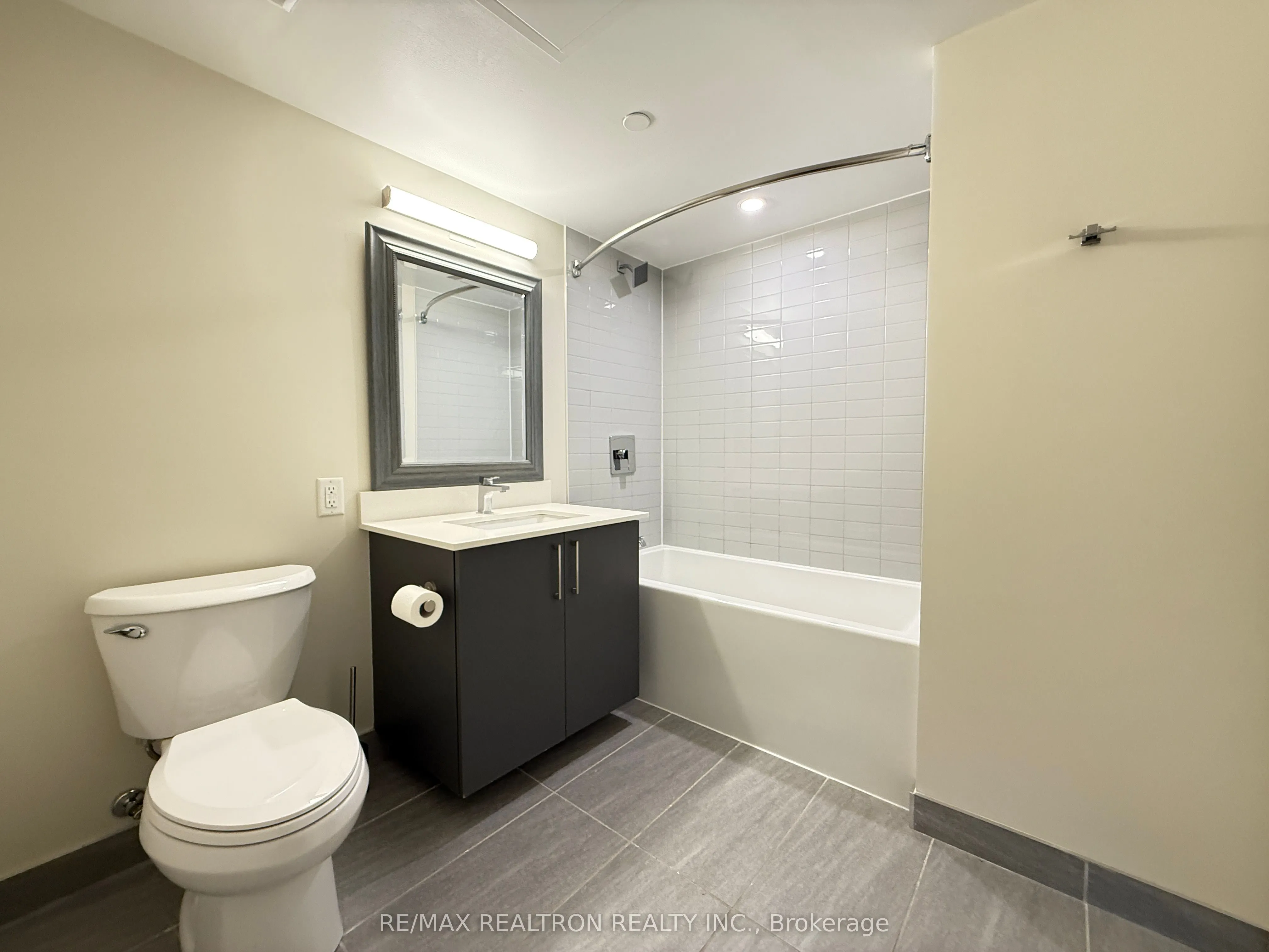 38 MONTE KWINTER Court, #1006