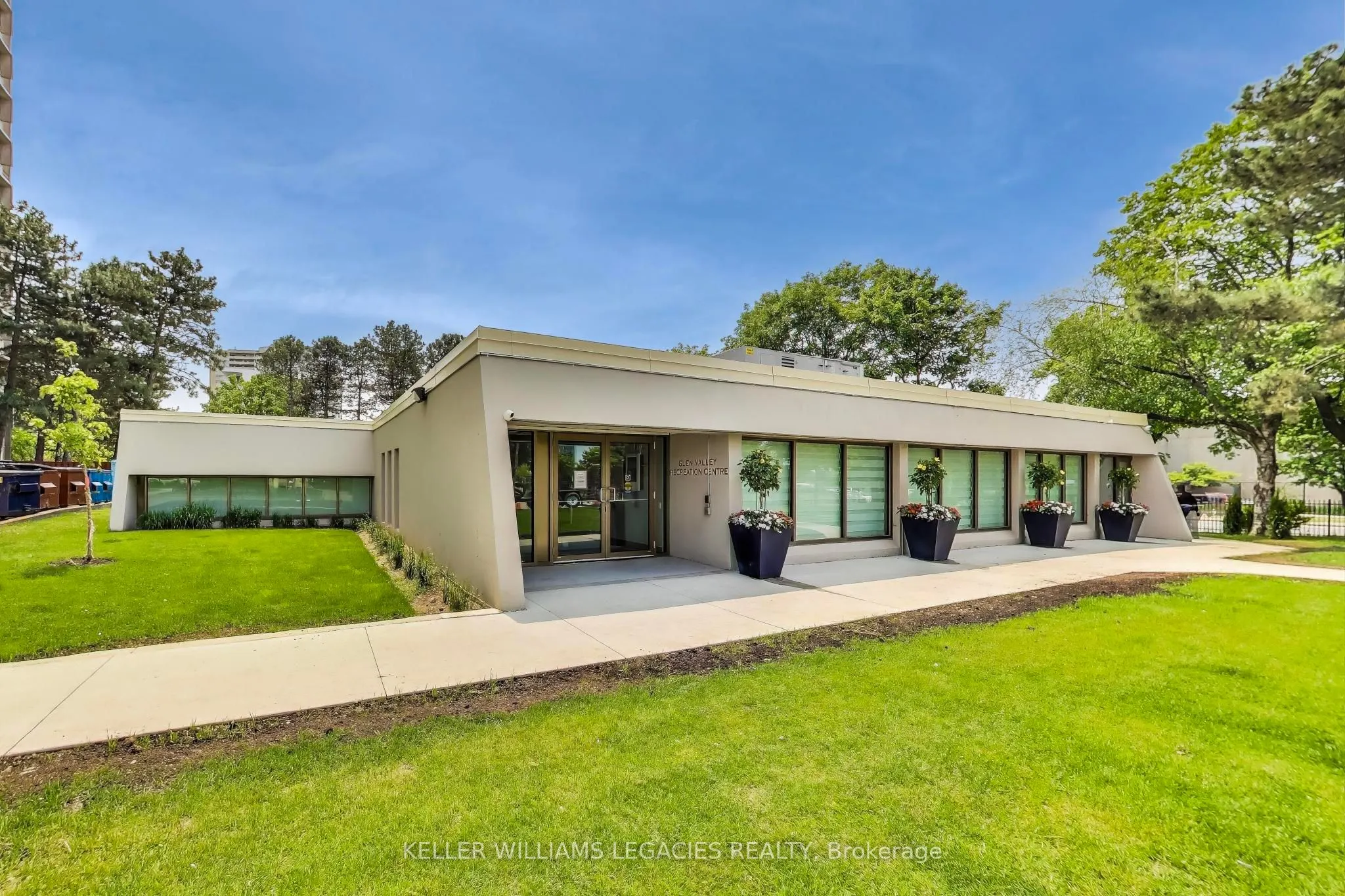 715 Don Mills Road