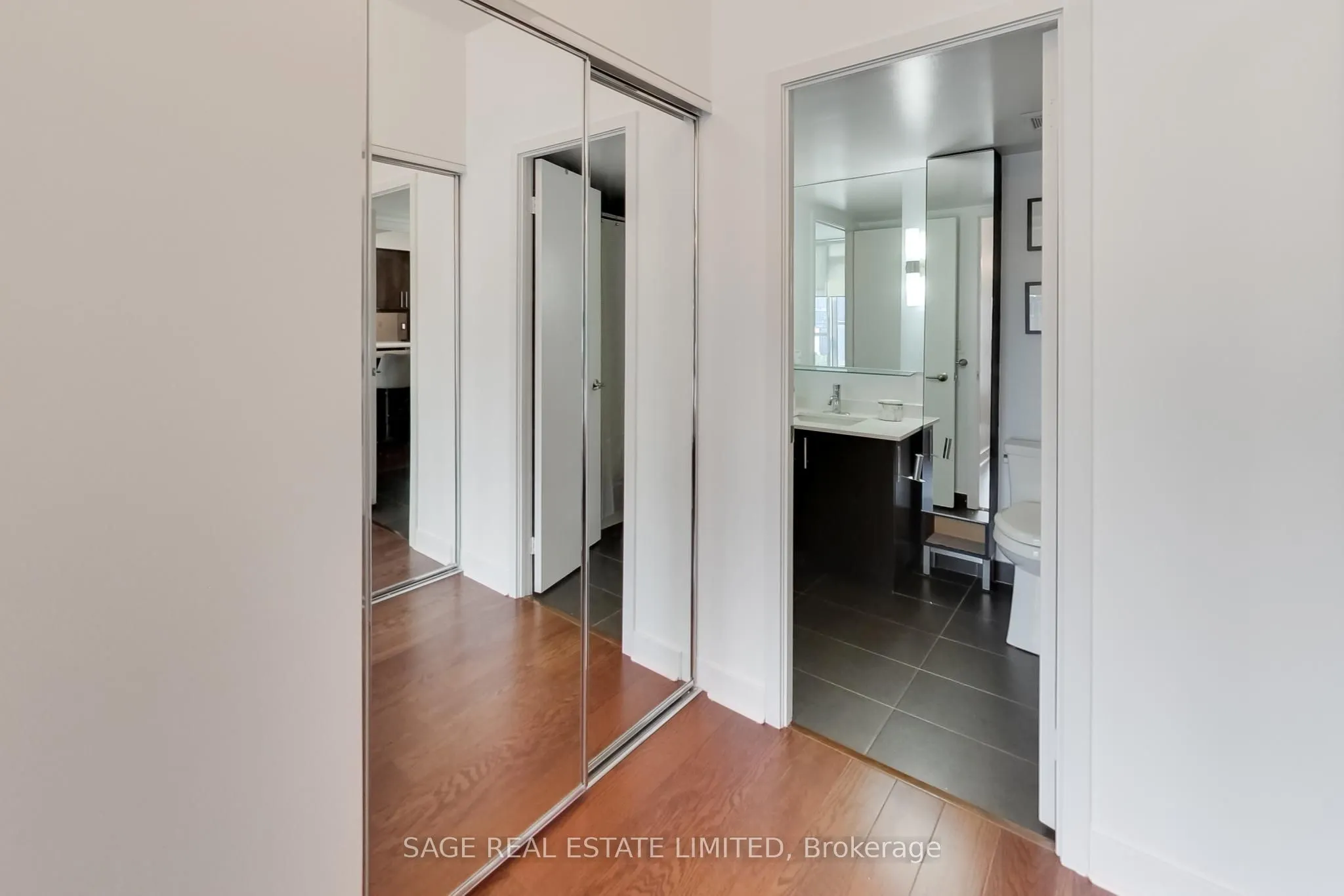 320 Richmond Street E, #1306