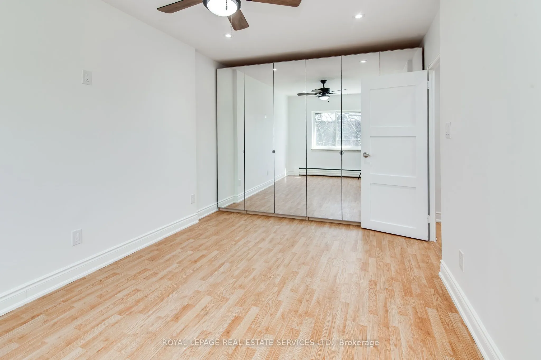 172 Sherwood Avenue, #206