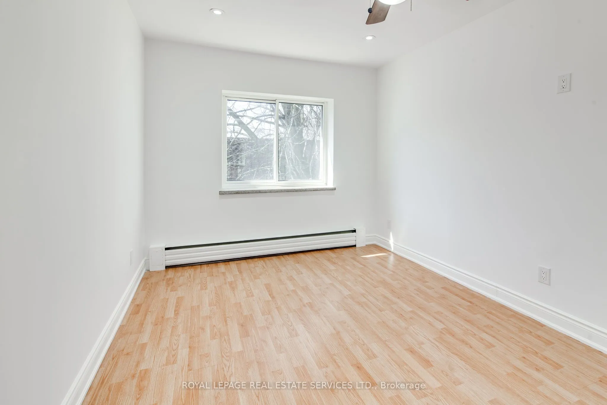 172 Sherwood Avenue, #206