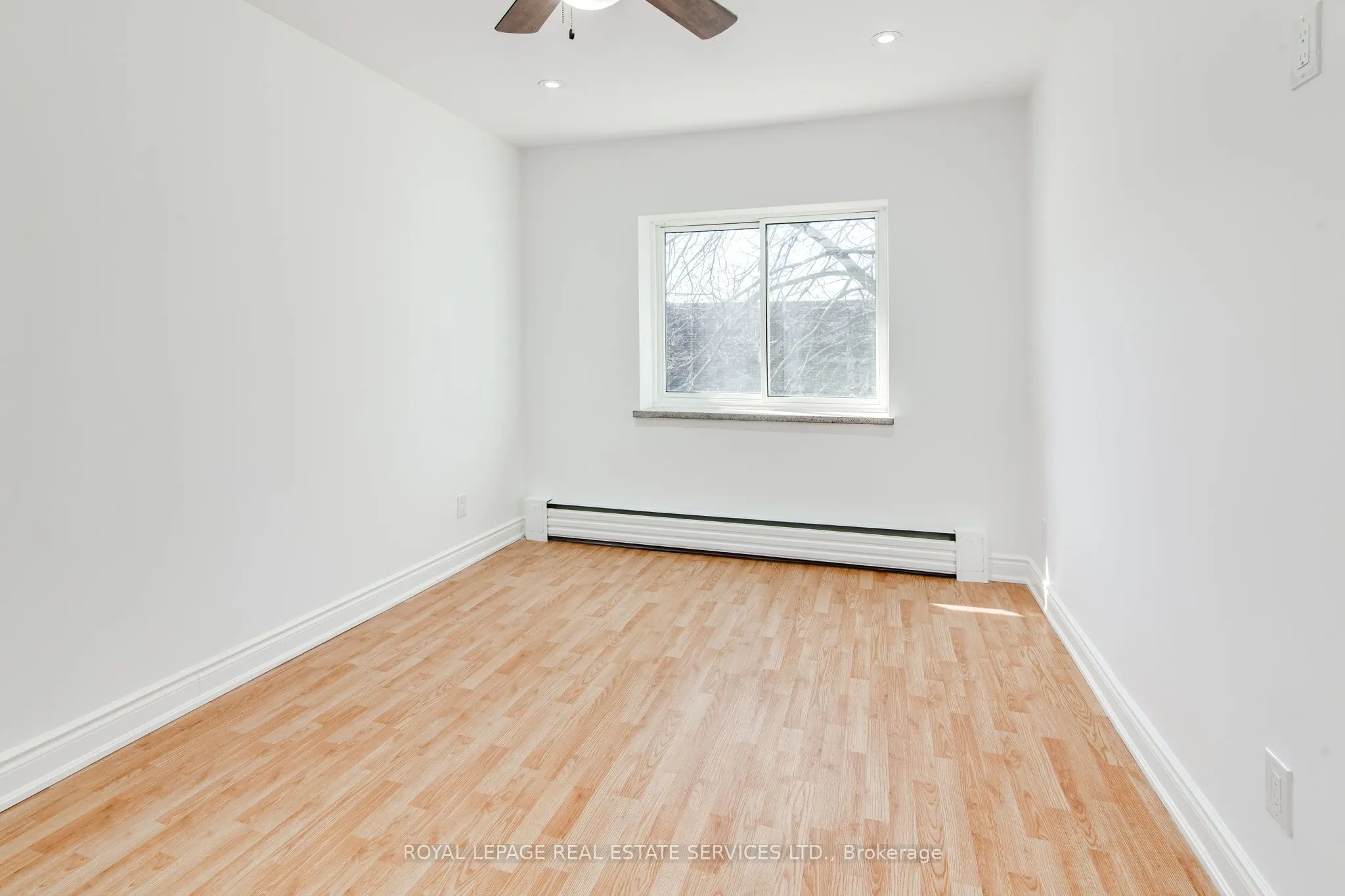 172 Sherwood Avenue, #206