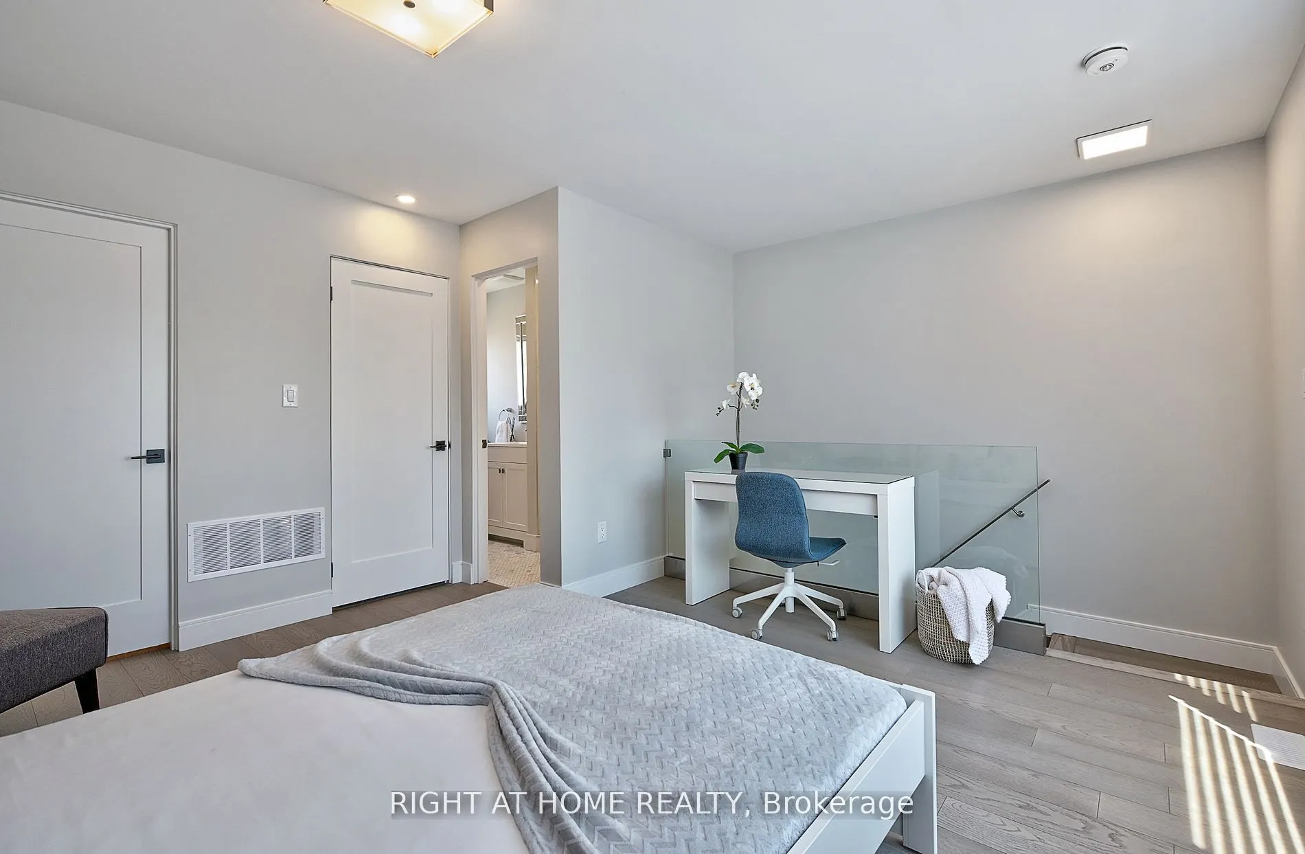 131 Brock Avenue, #4