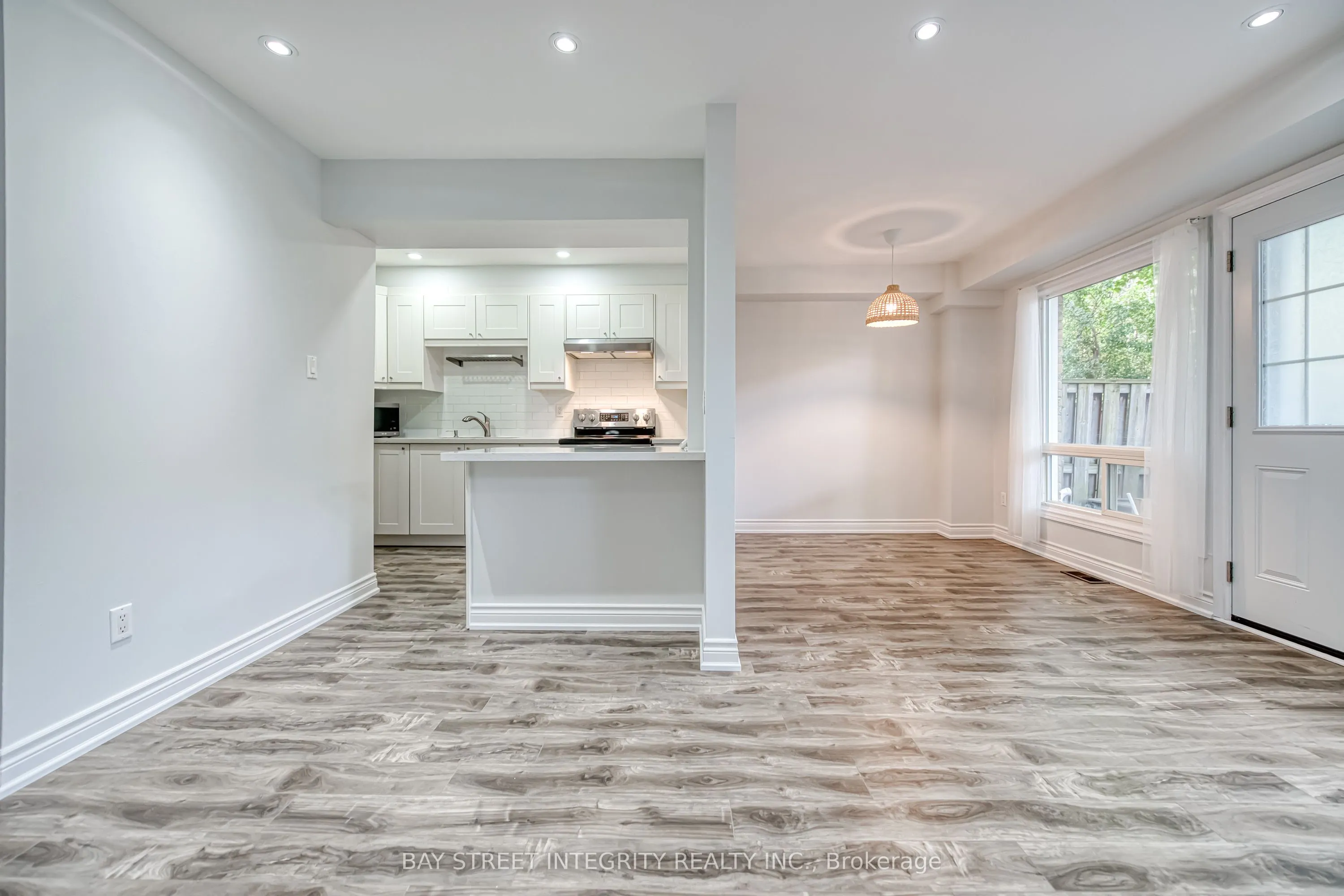 72 Elsa Vine Way, #195