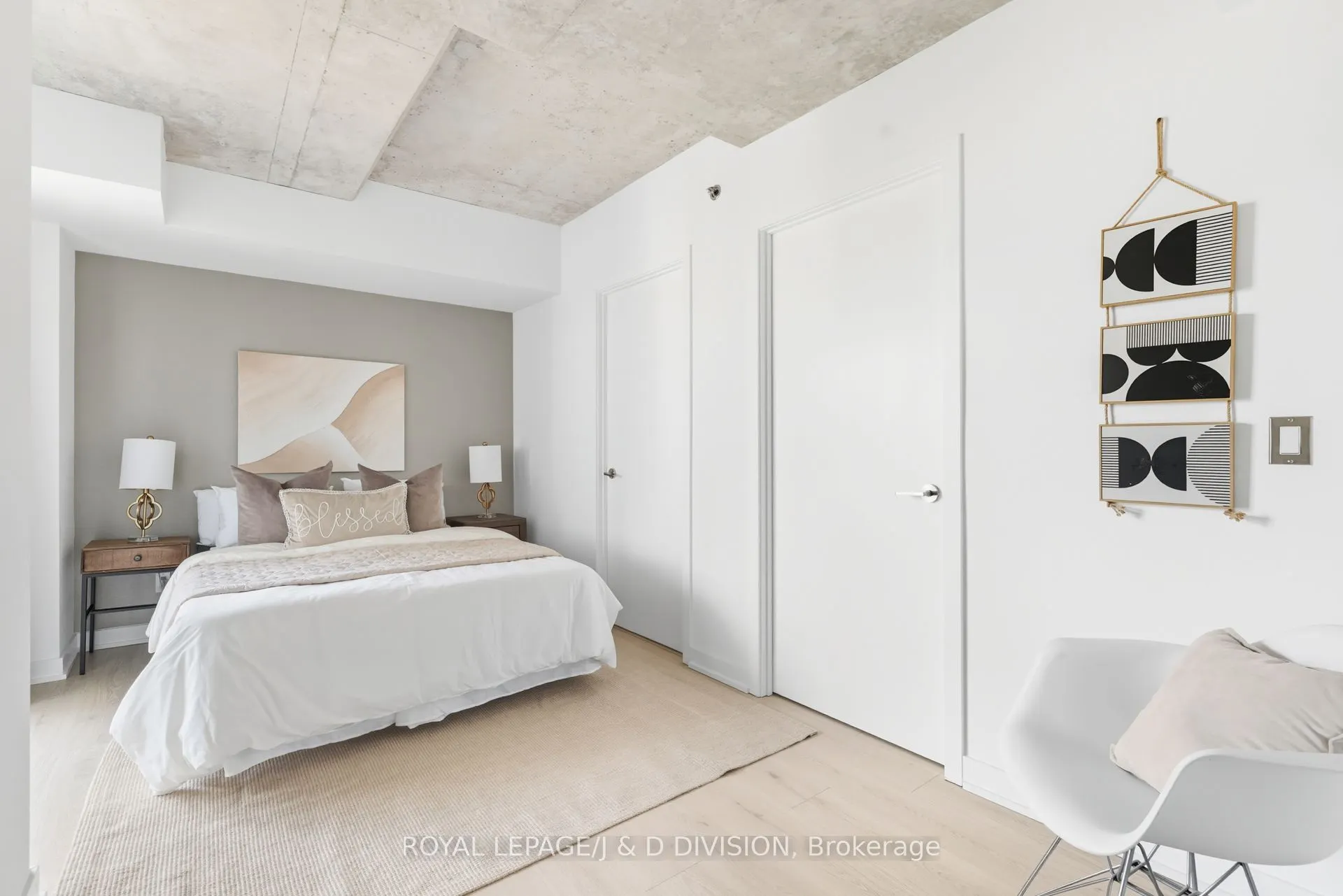 55 Stewart Street, #828