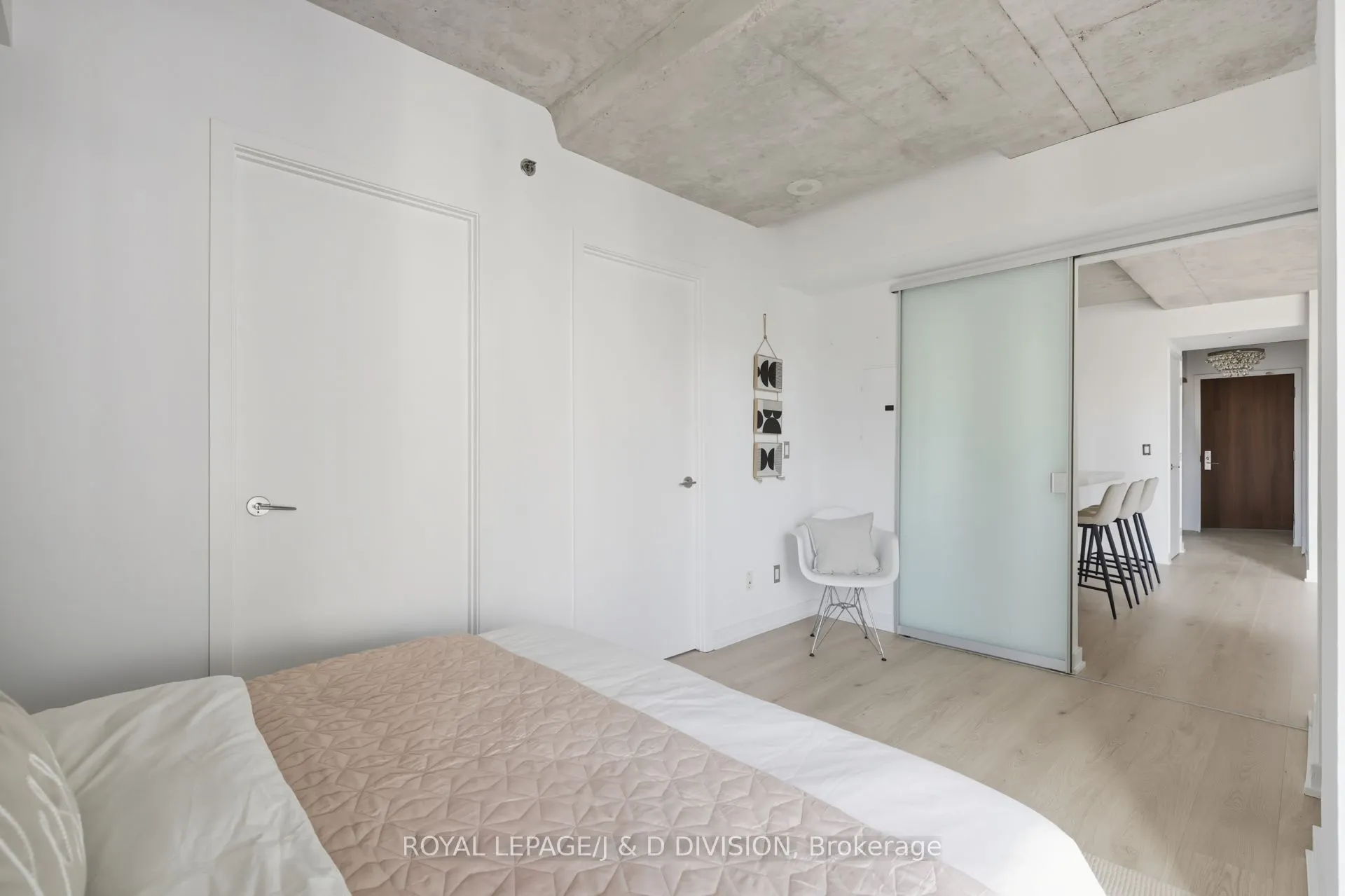 55 Stewart Street, #828