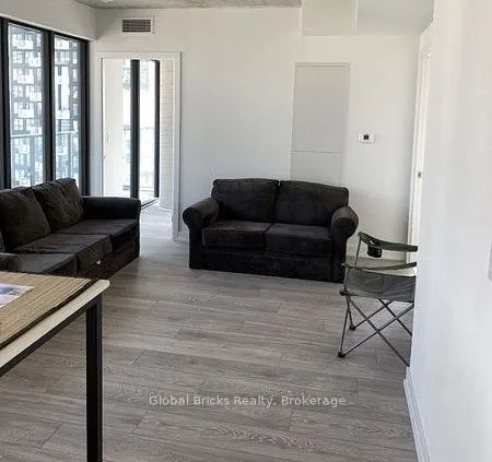47 Mutual Street, #2805