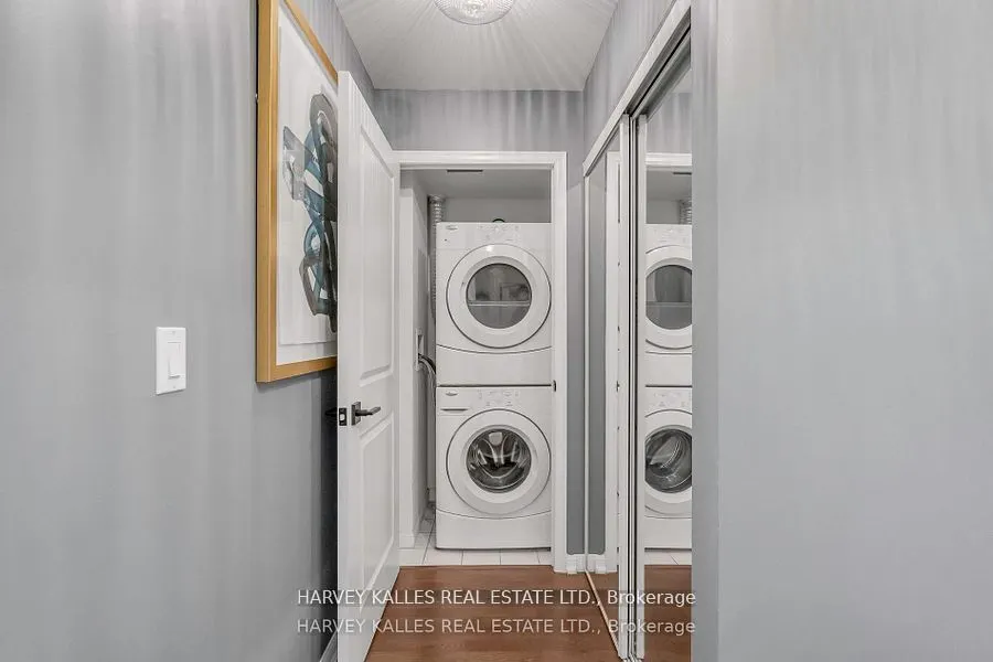 21 Grand Magazine Street, #1402