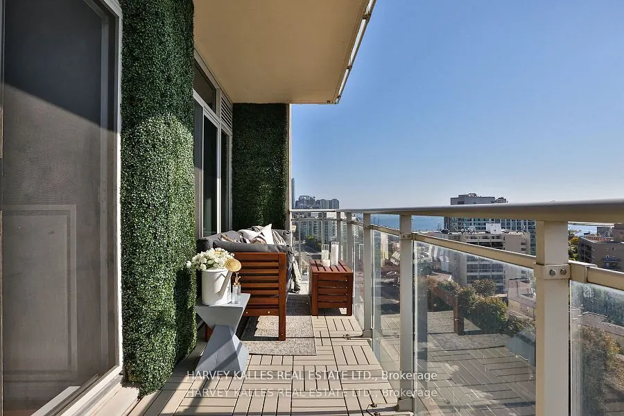 21 Grand Magazine Street, #1402