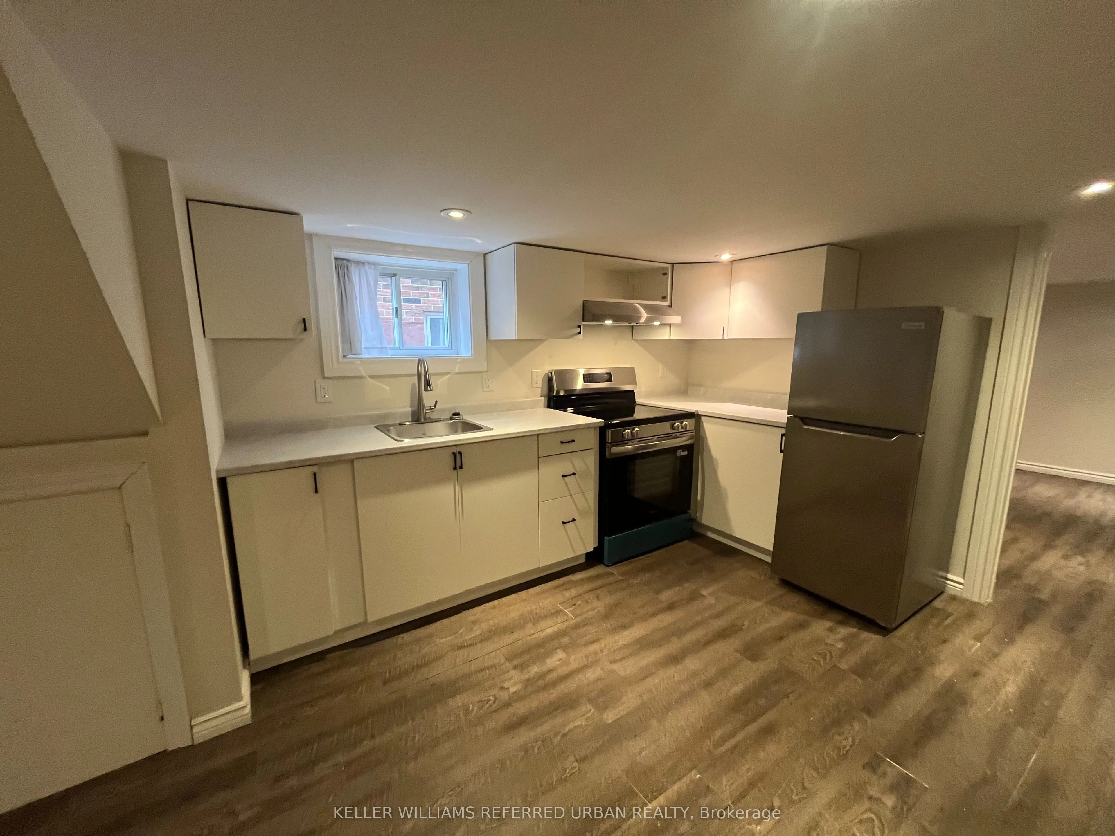 111 Clovelly Avenue, #Lower Level