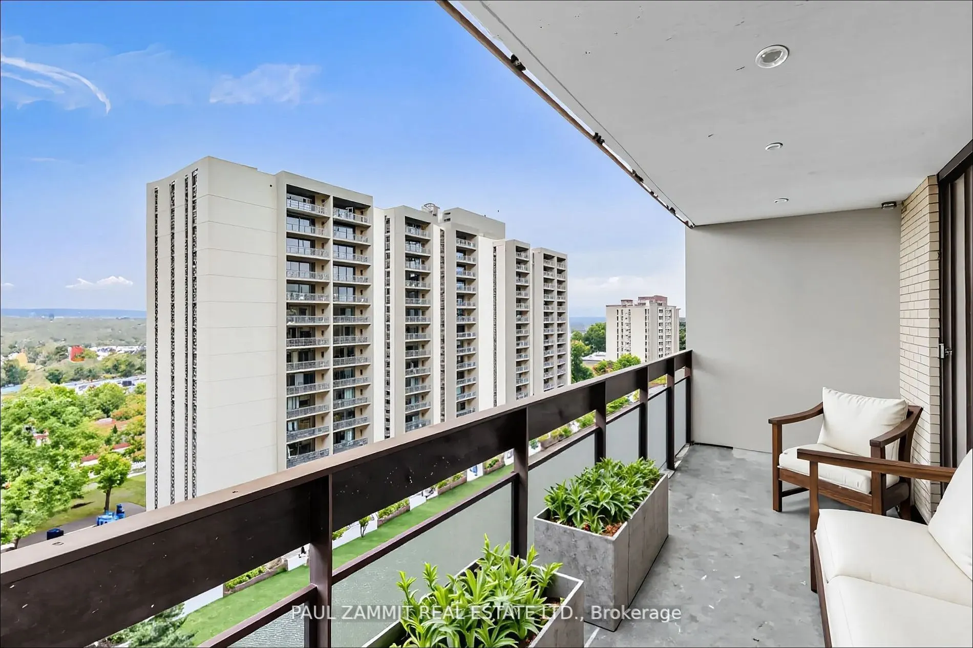 350 Seneca Hill Drive, #1005