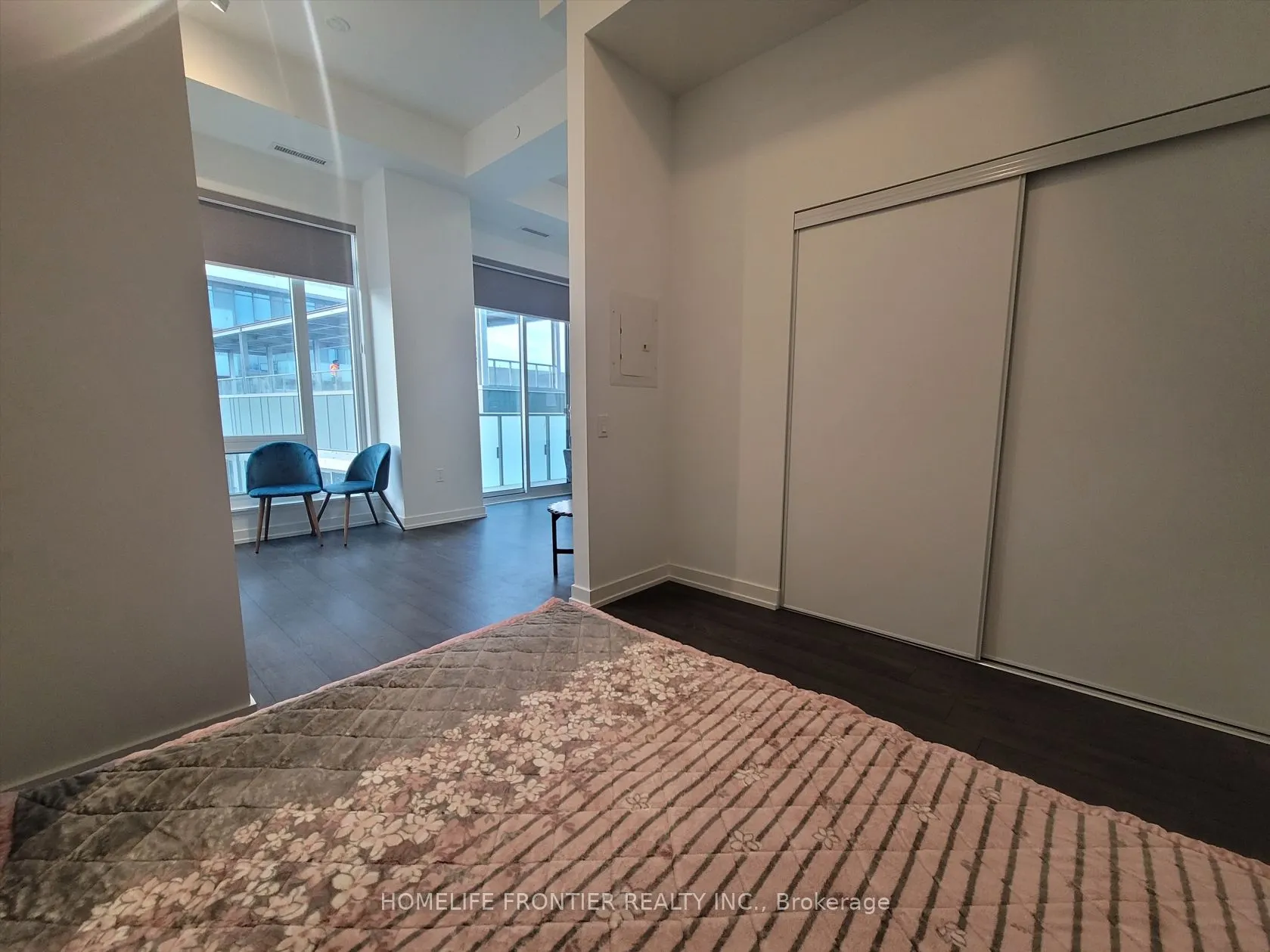 7 Golden Lion Heights, #907