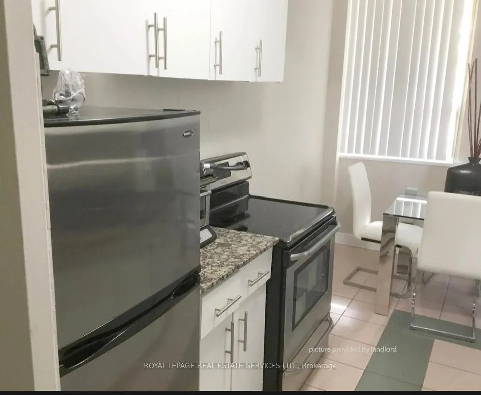 105 Raglan Avenue, #504
