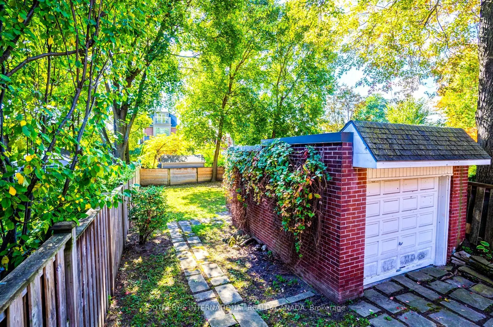 117 Deloraine Avenue
