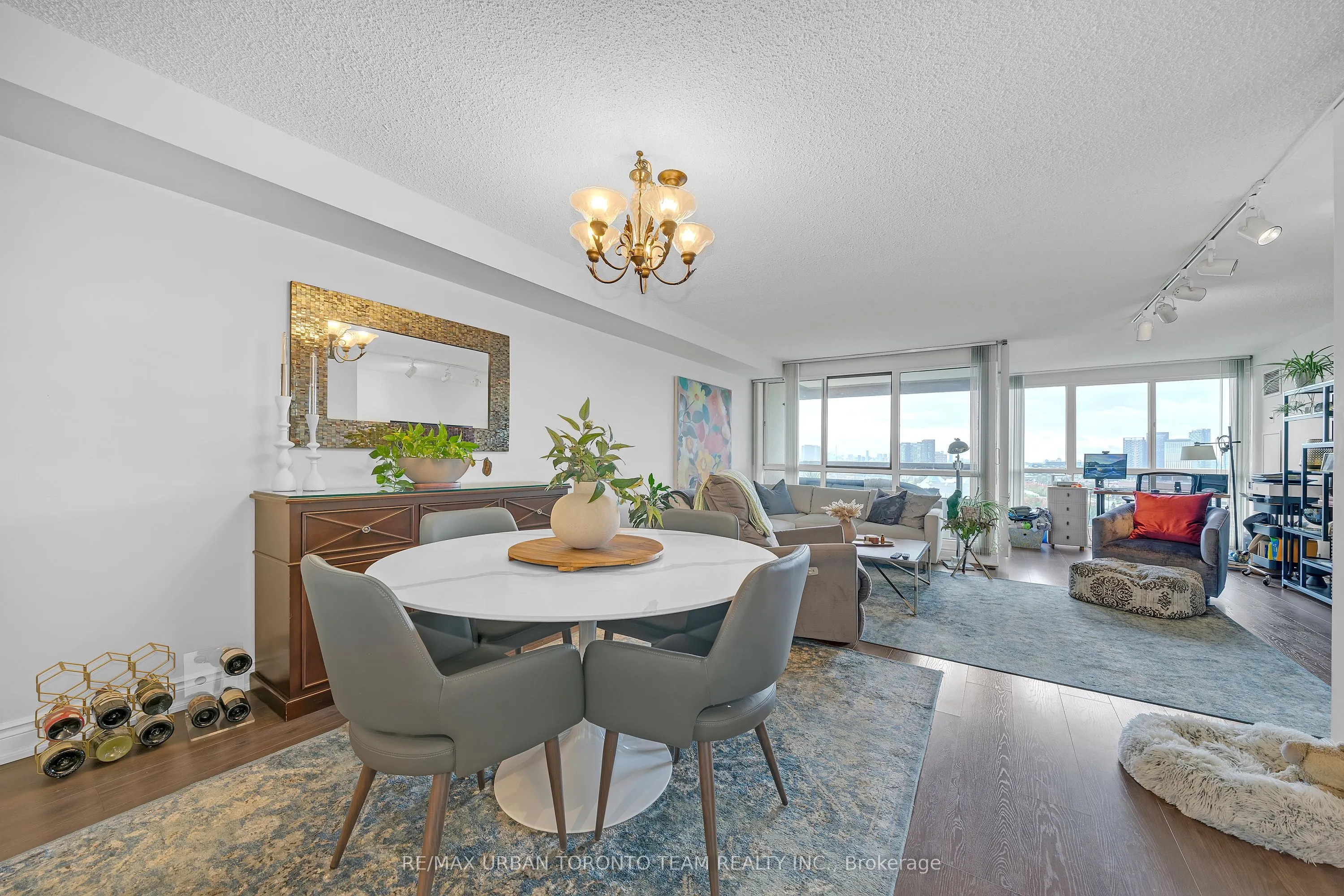 3 Concorde Place, #1601