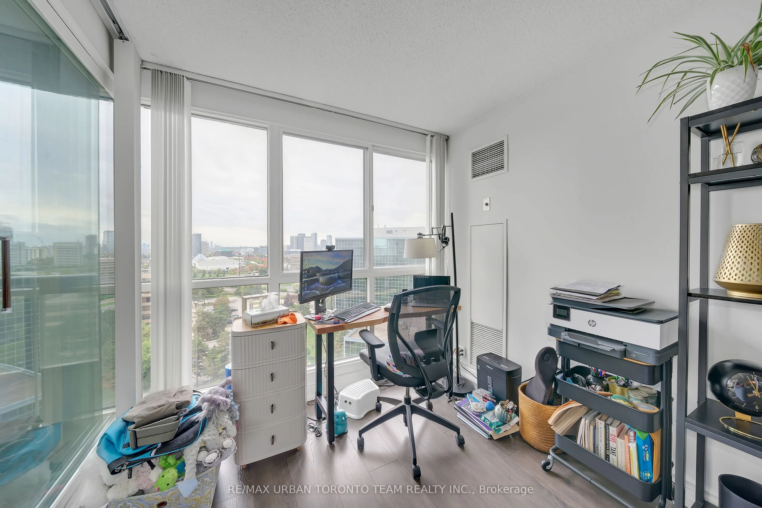 3 Concorde Place, #1601