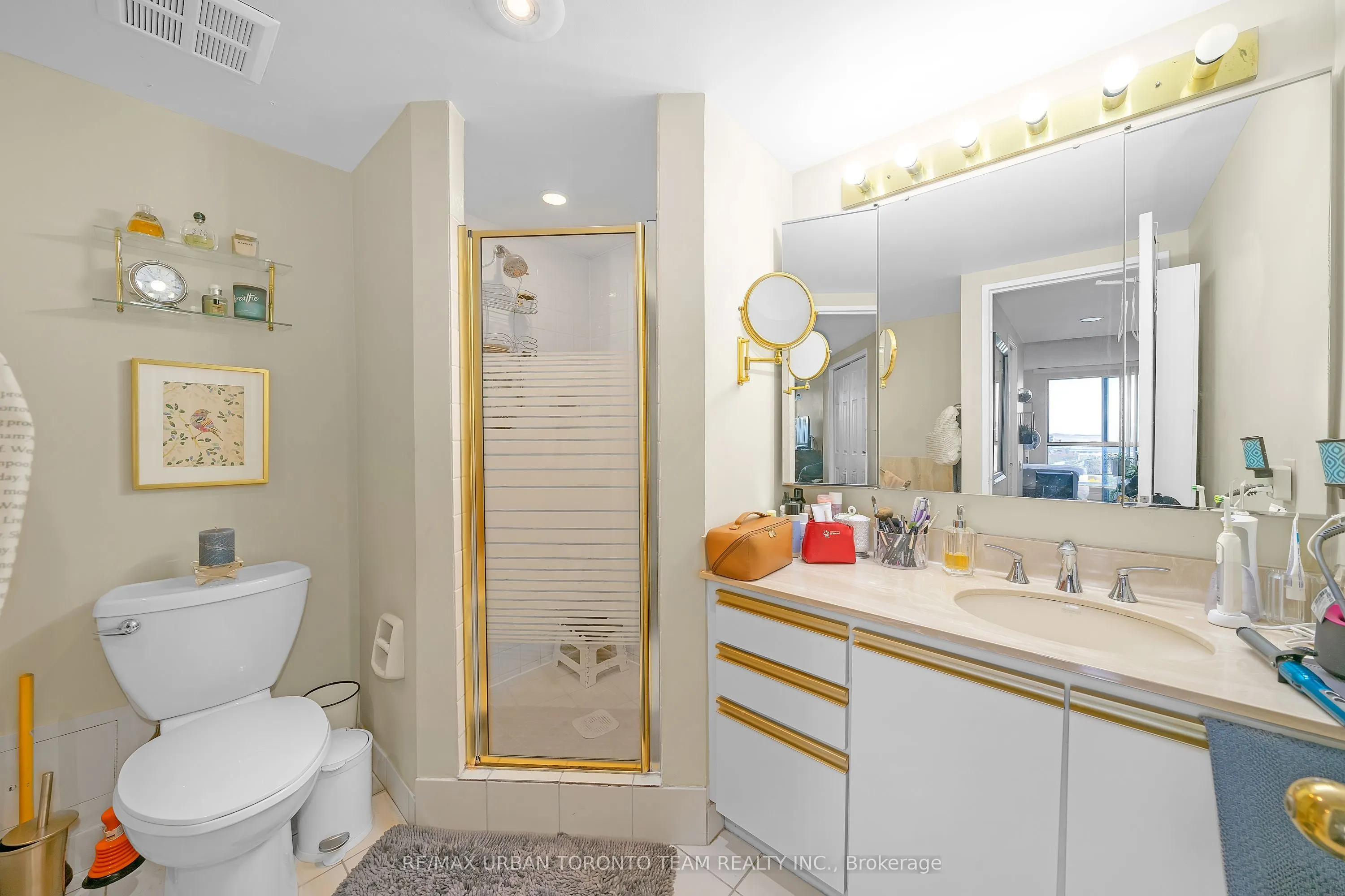 3 Concorde Place, #1601