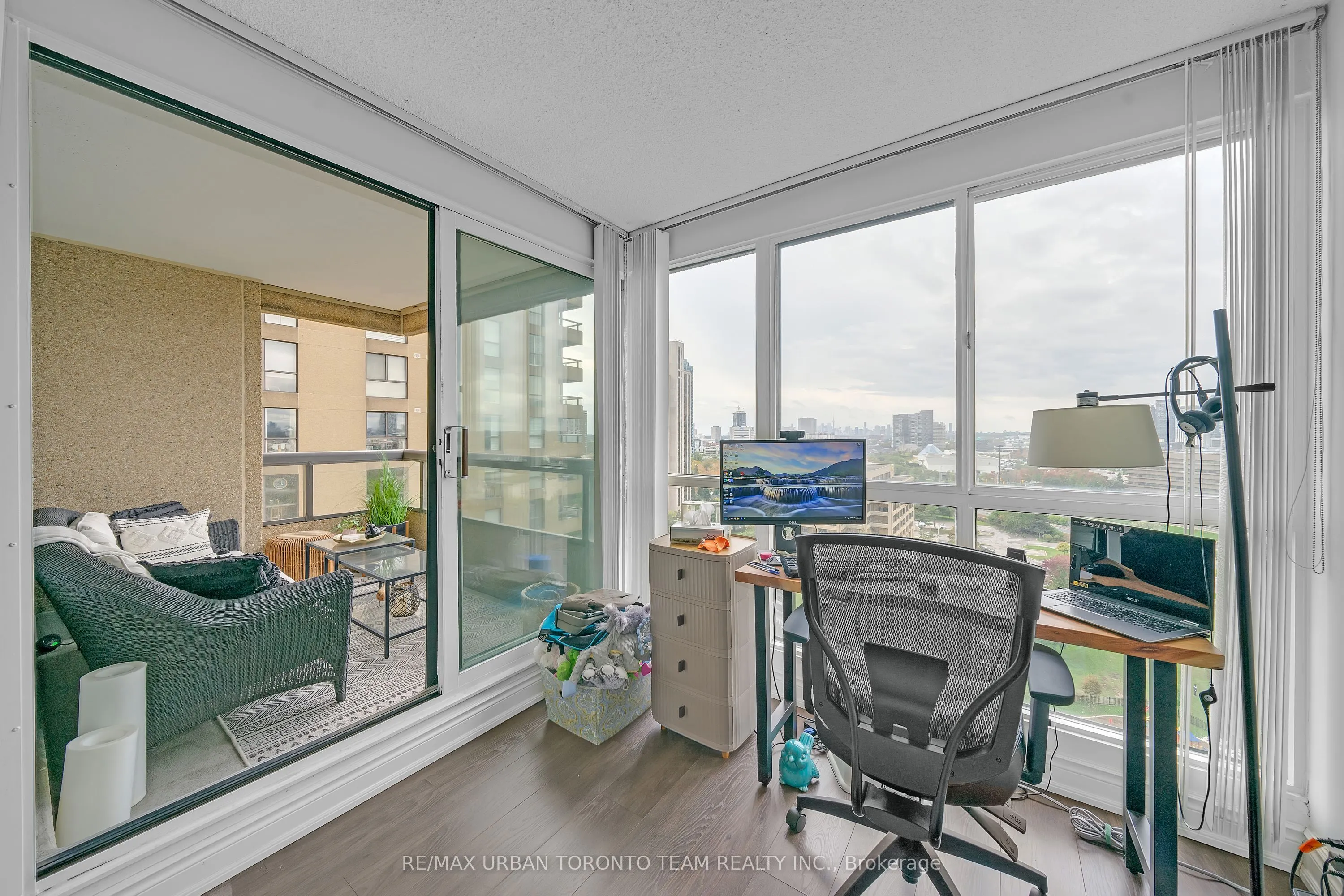 3 Concorde Place, #1601