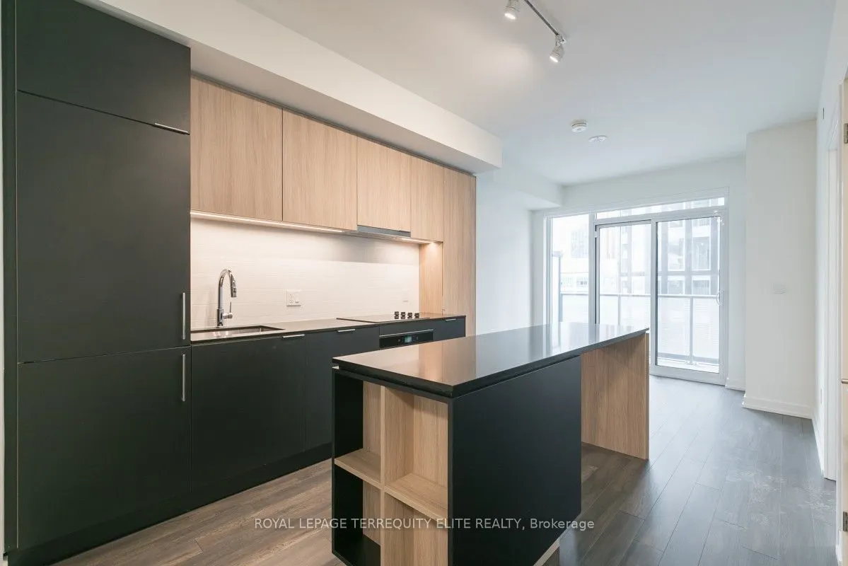 89 Church Street, #2210