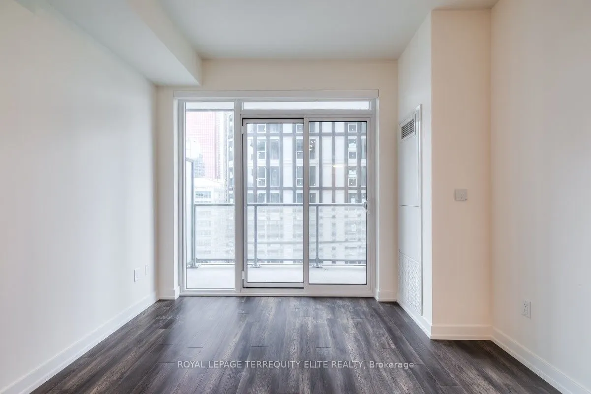 89 Church Street, #2210