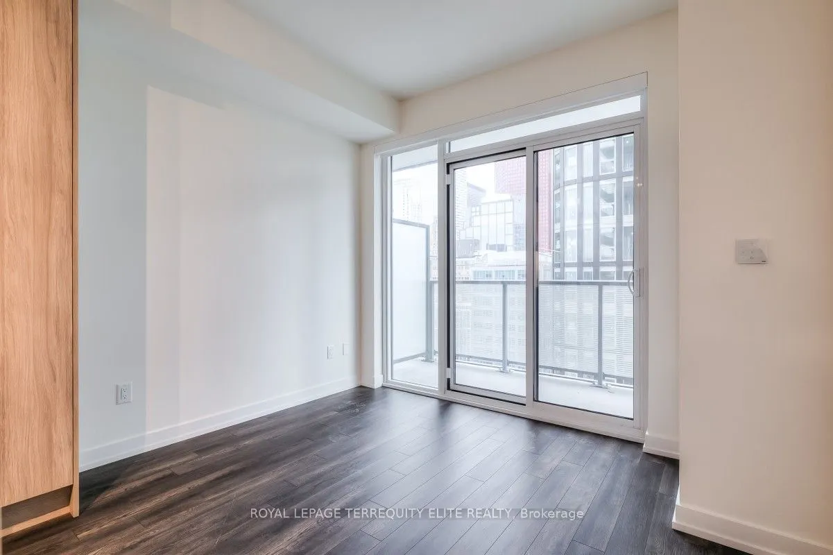 89 Church Street, #2210