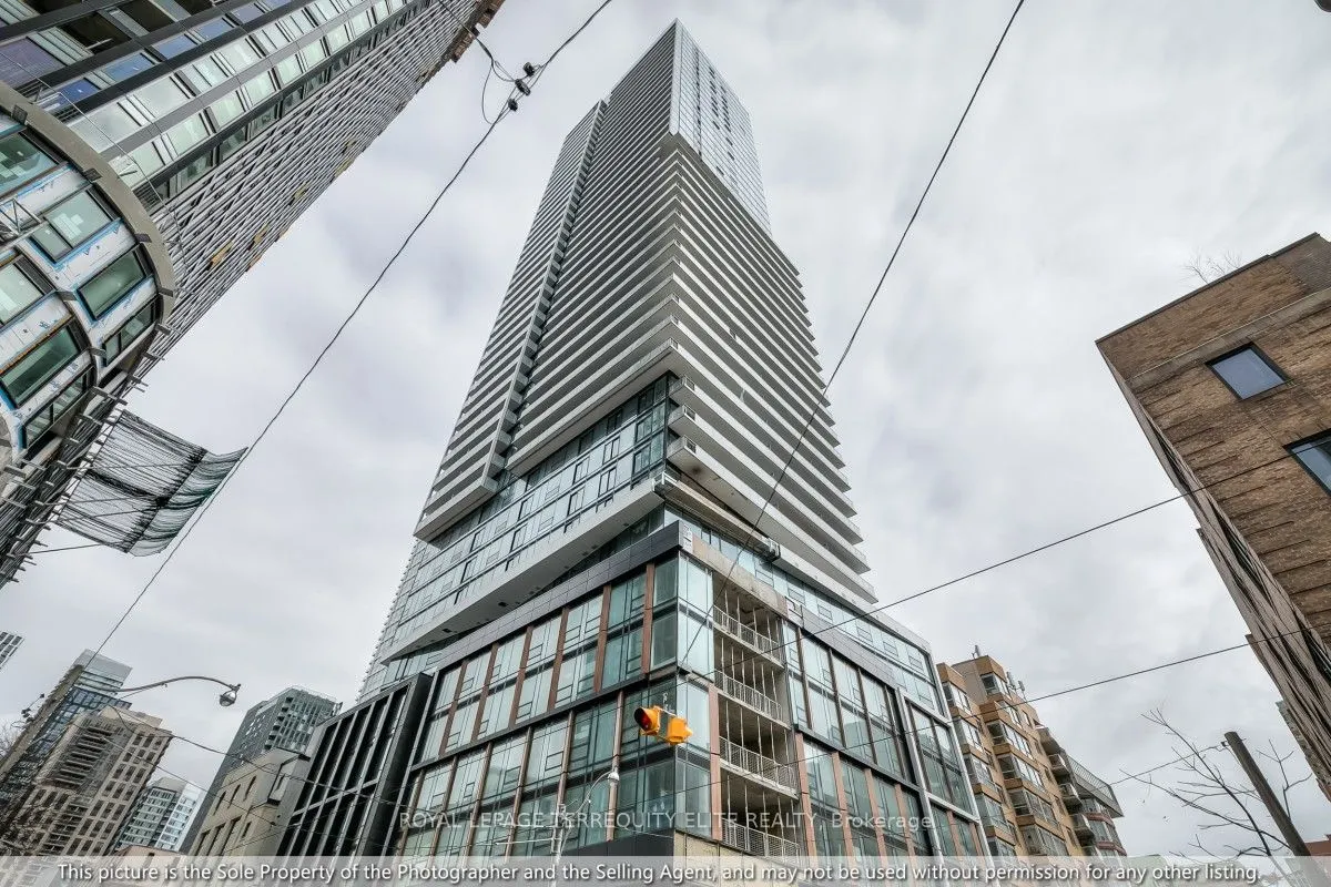 89 Church Street, #2210