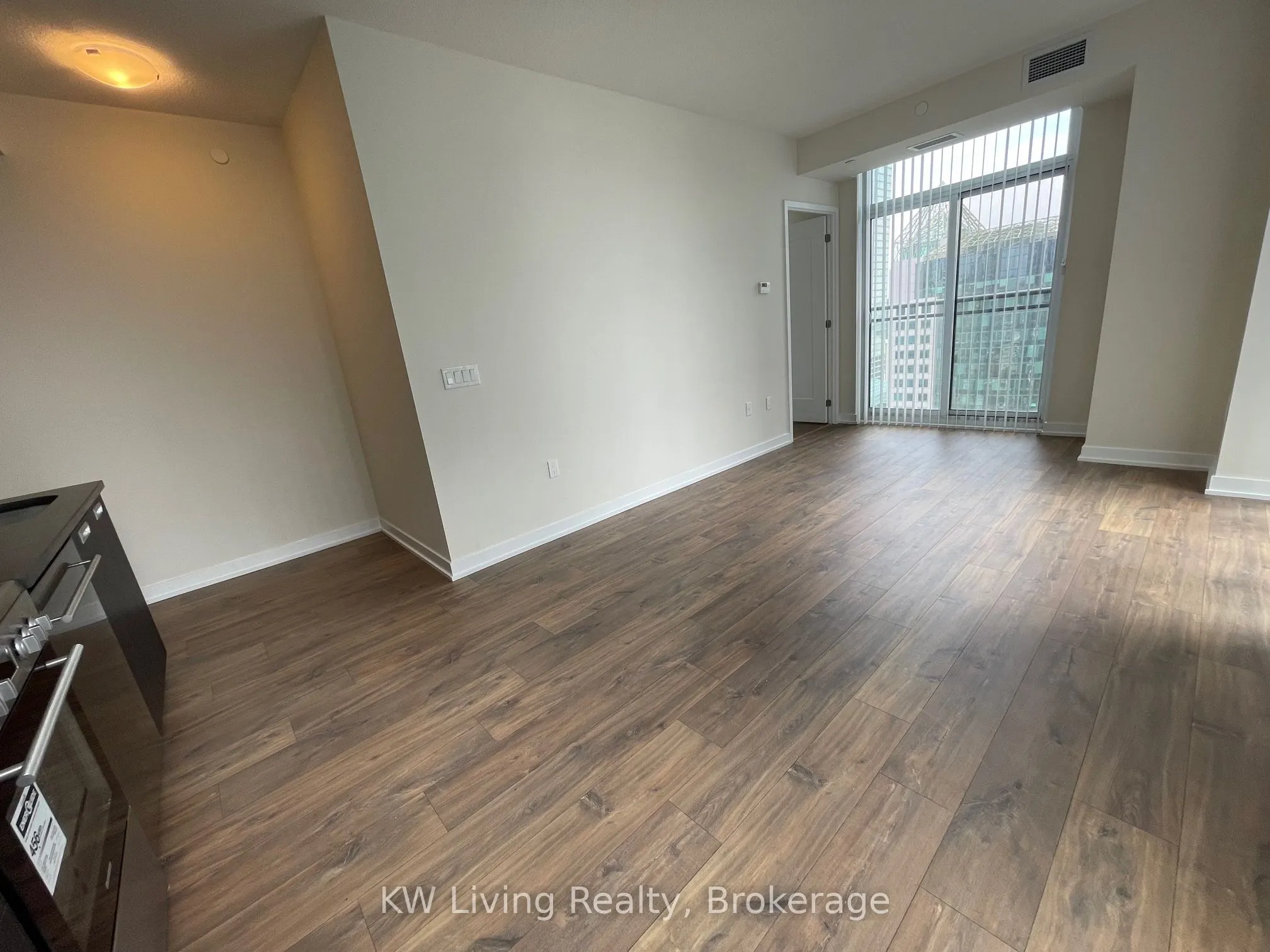 99 John Street, #3204