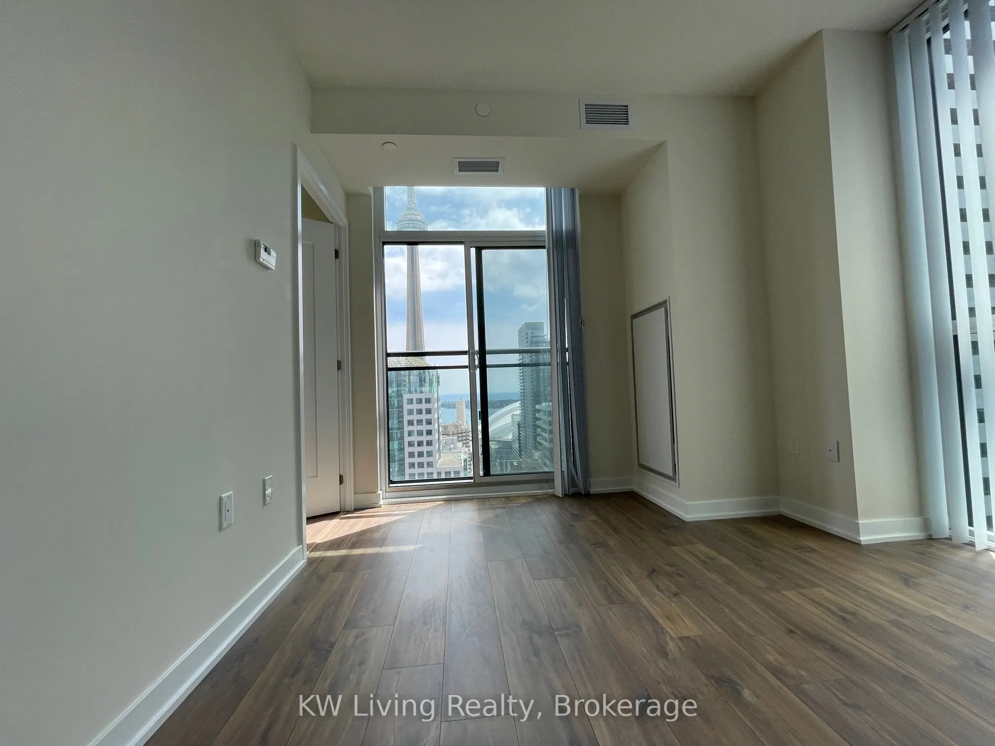 99 John Street, #3204