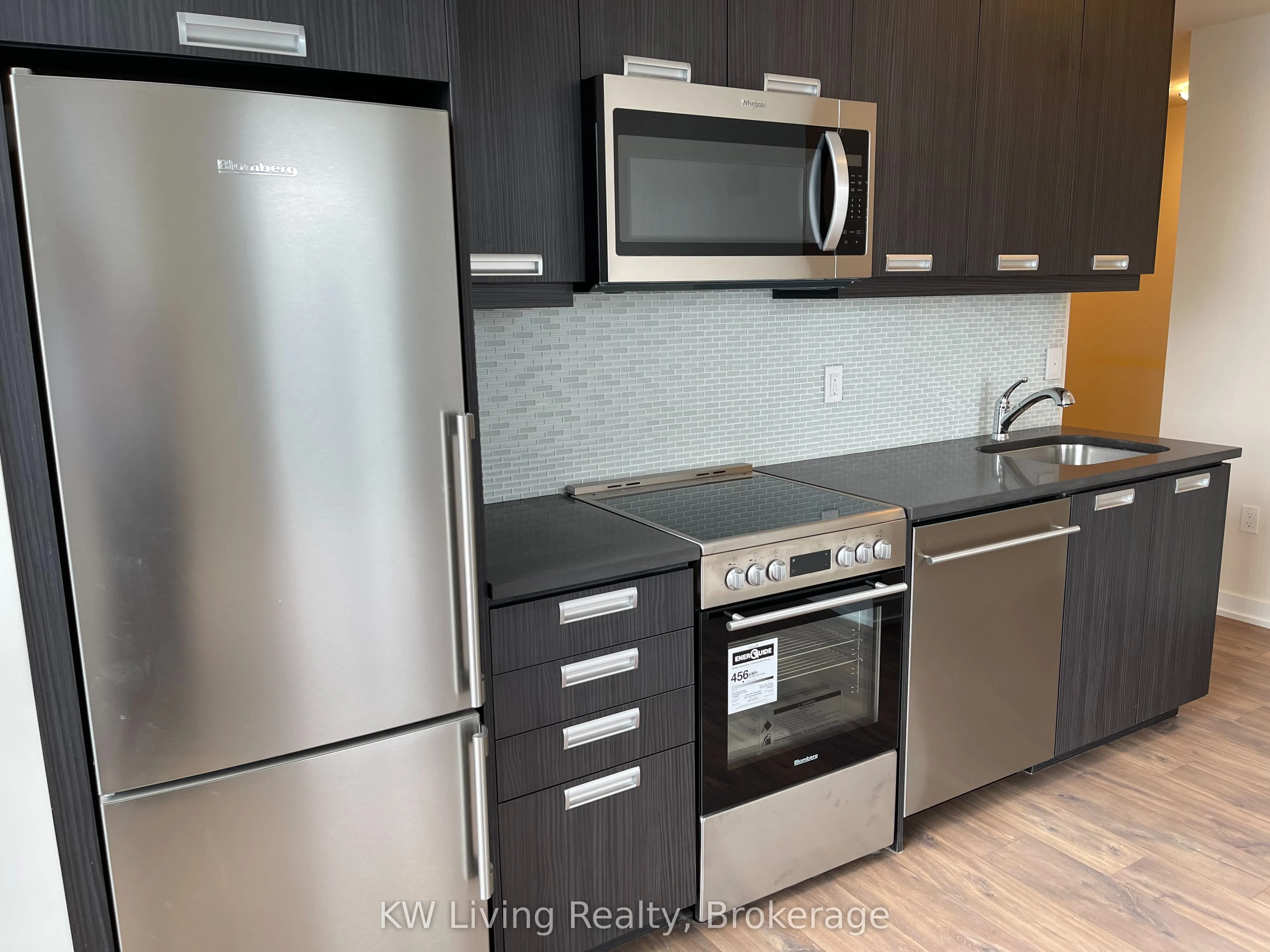 99 John Street, #3204