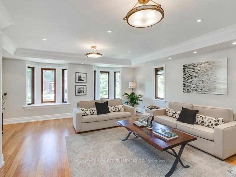441 Oriole Parkway
