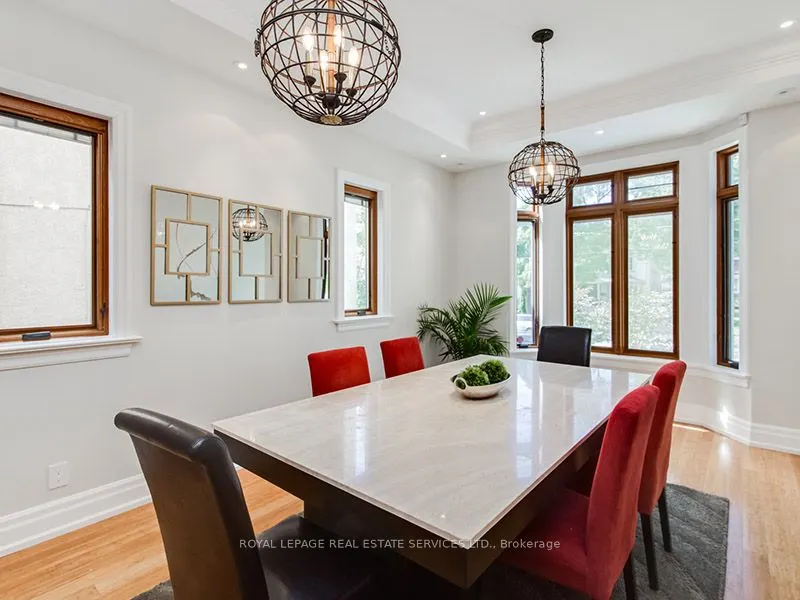 441 Oriole Parkway