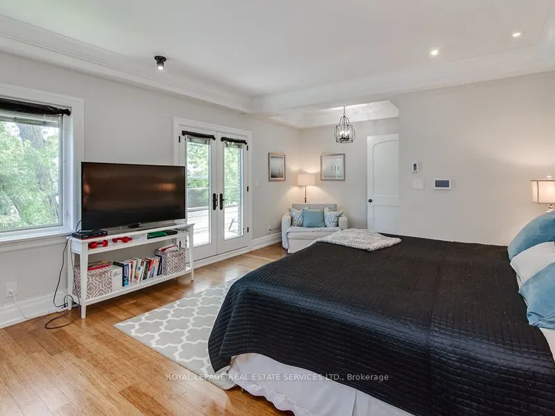 441 Oriole Parkway