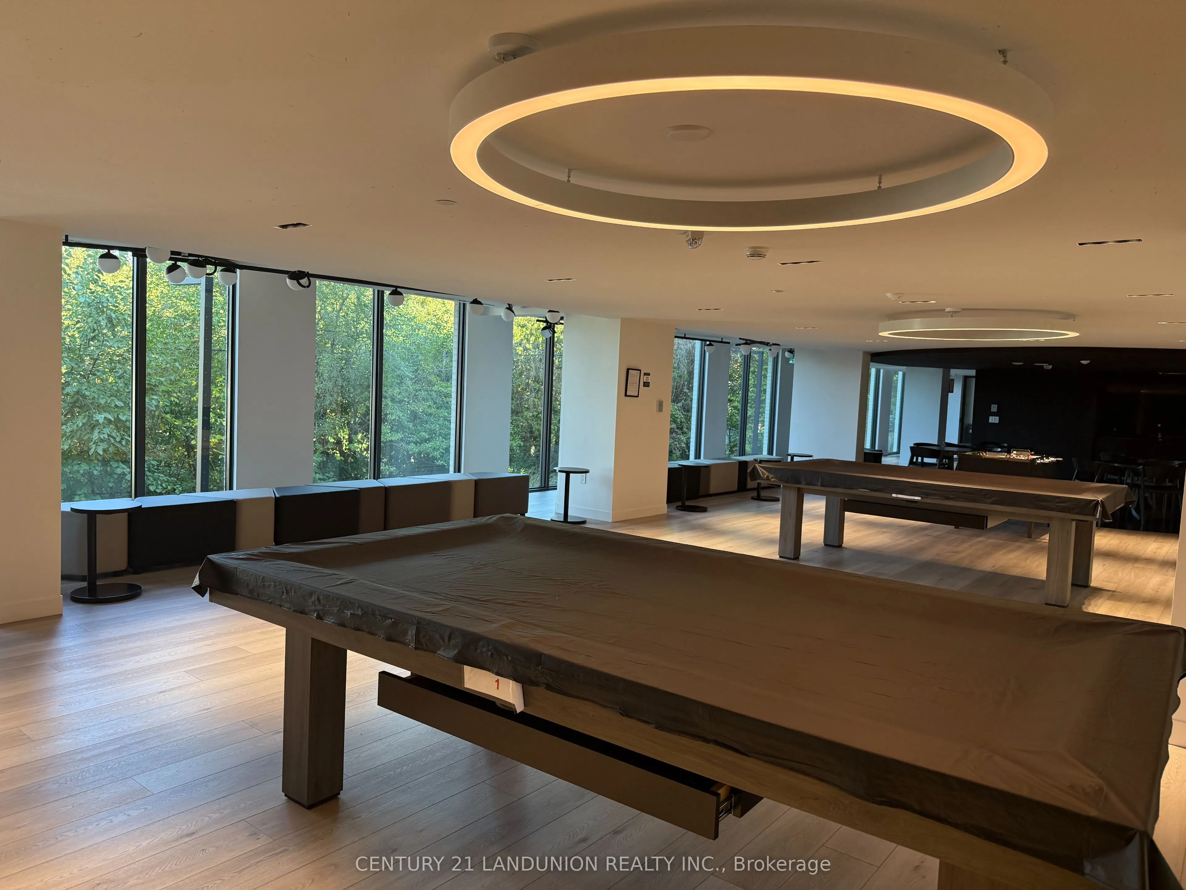 500 Wilson Avenue, #207