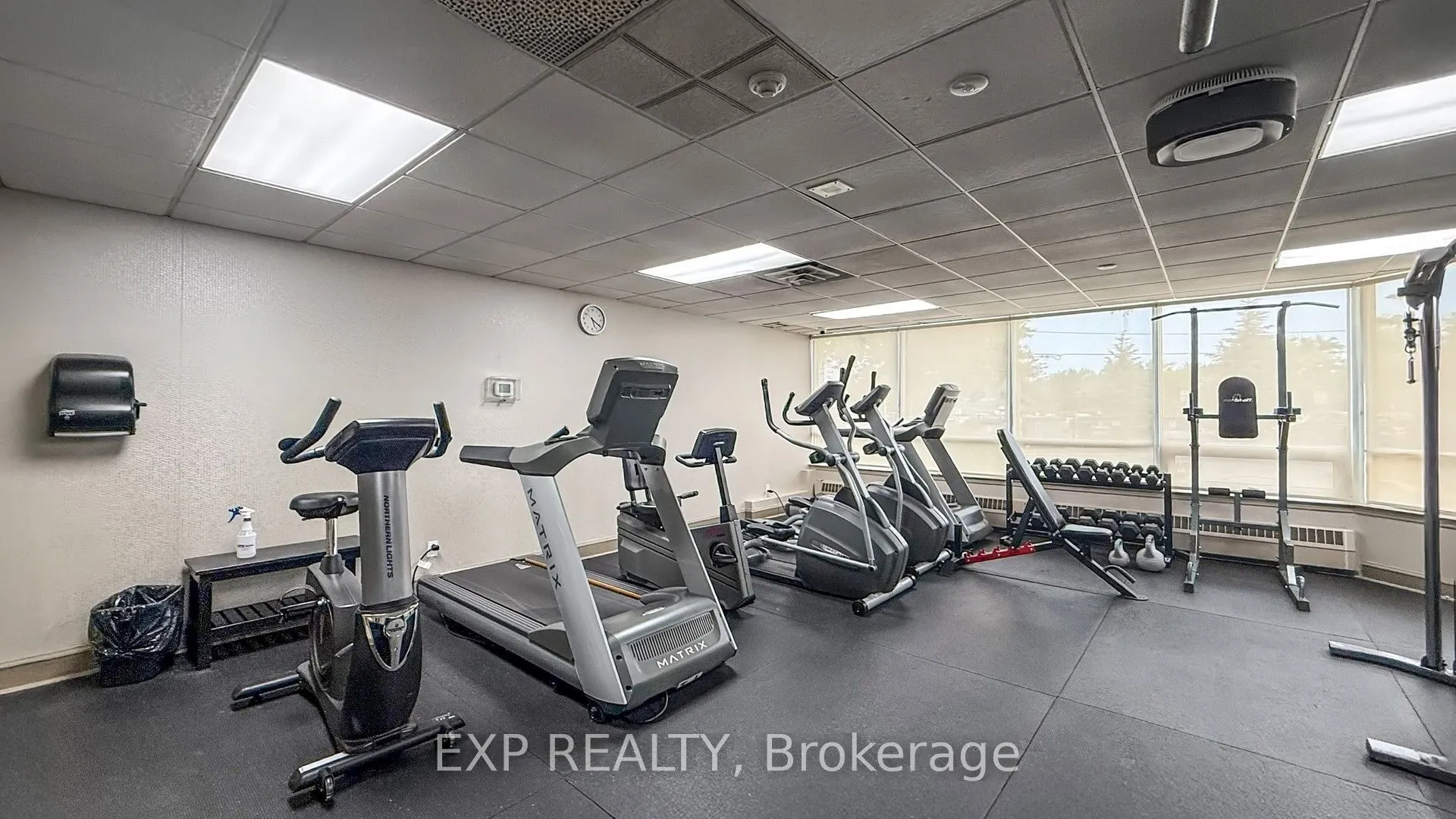 1121 Steeles Avenue W