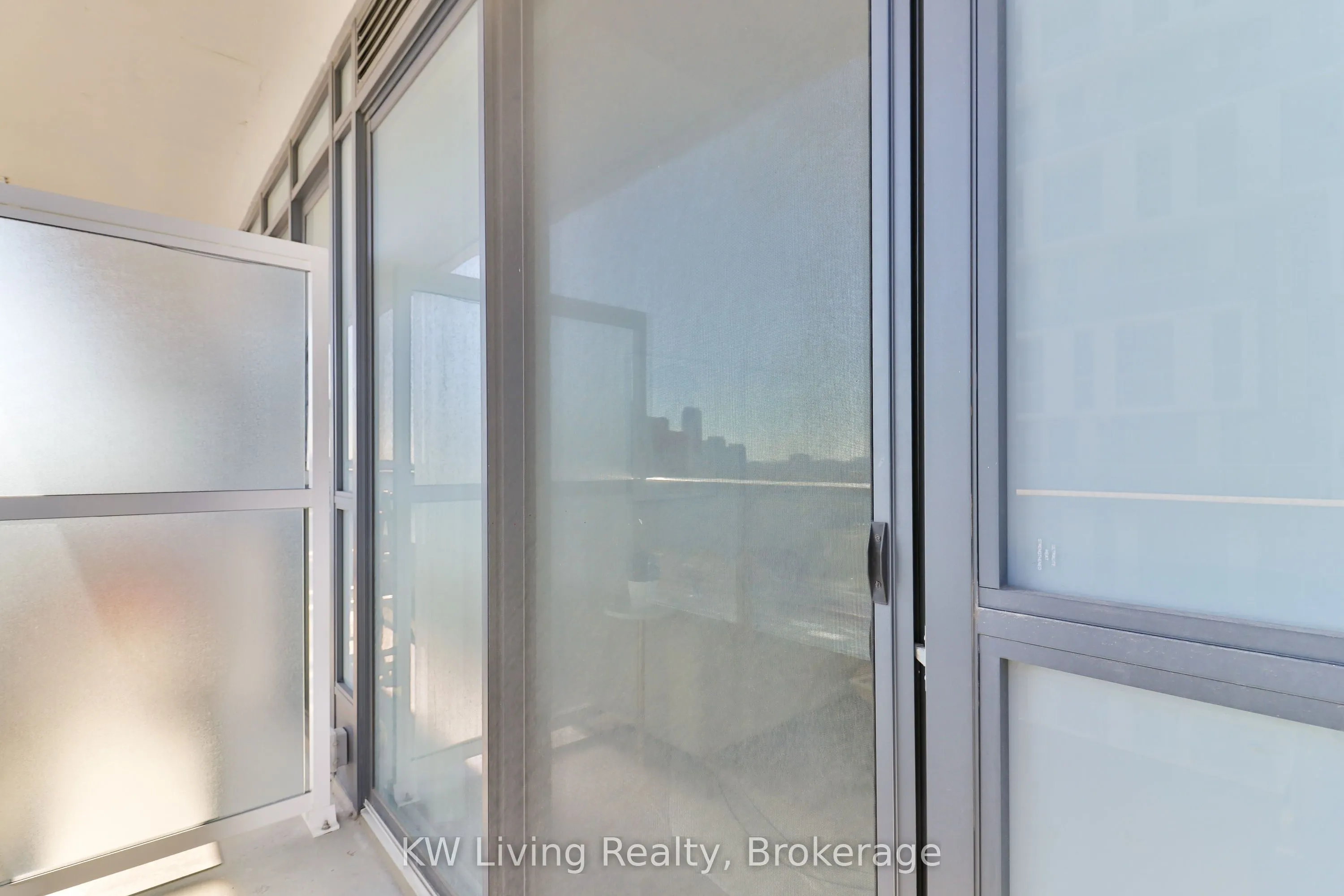 180 Fairview Mall Drive, #1210