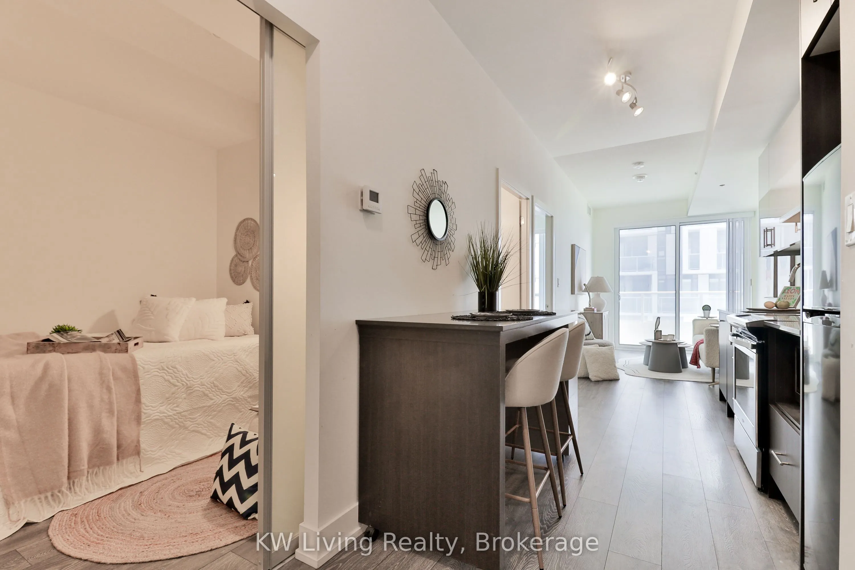 180 Fairview Mall Drive, #1210