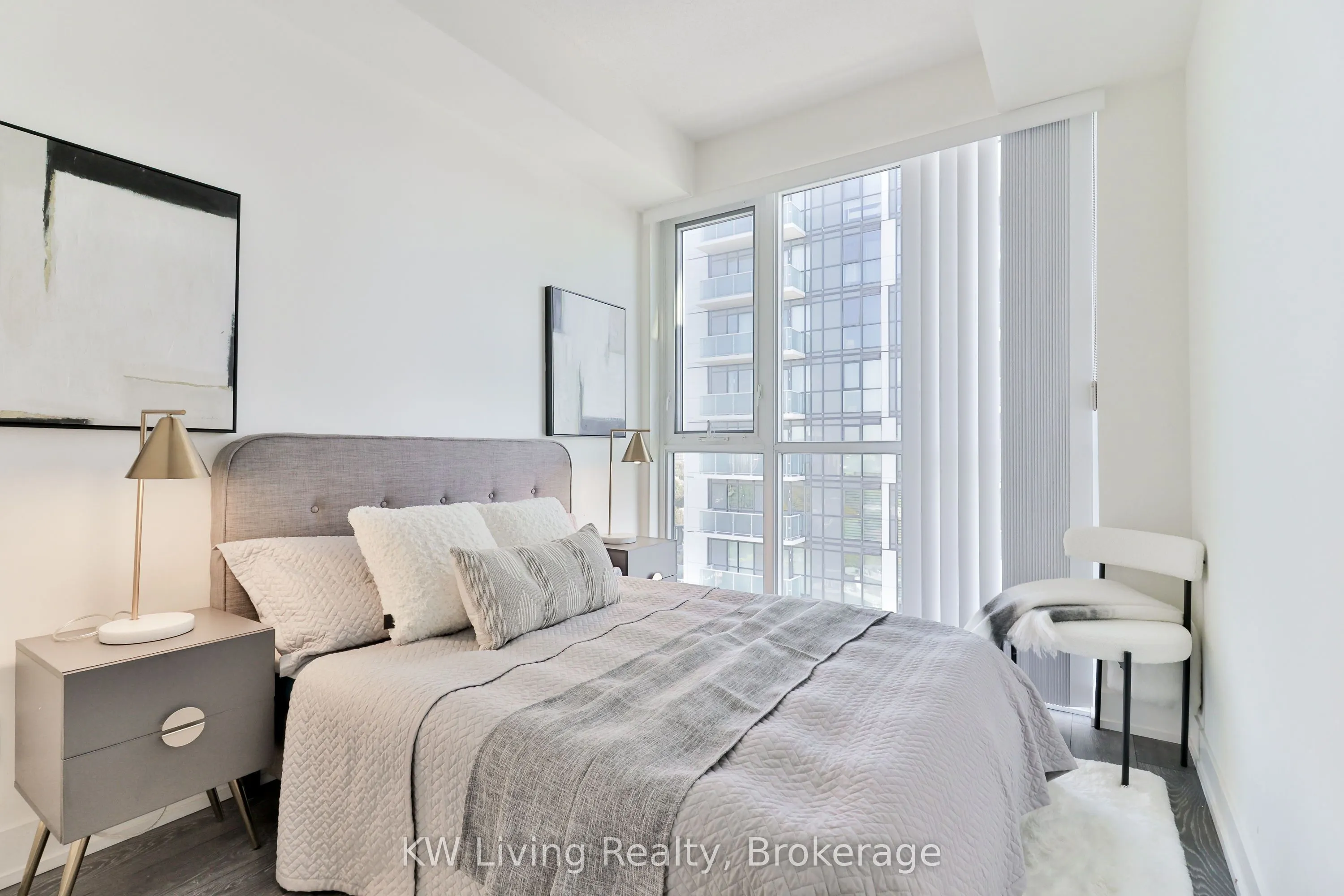 180 Fairview Mall Drive, #1210