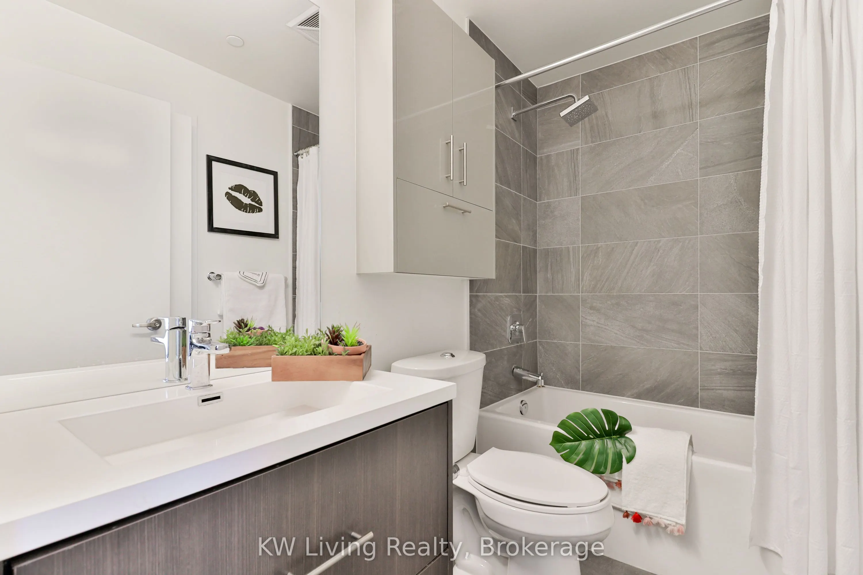 180 Fairview Mall Drive, #1210