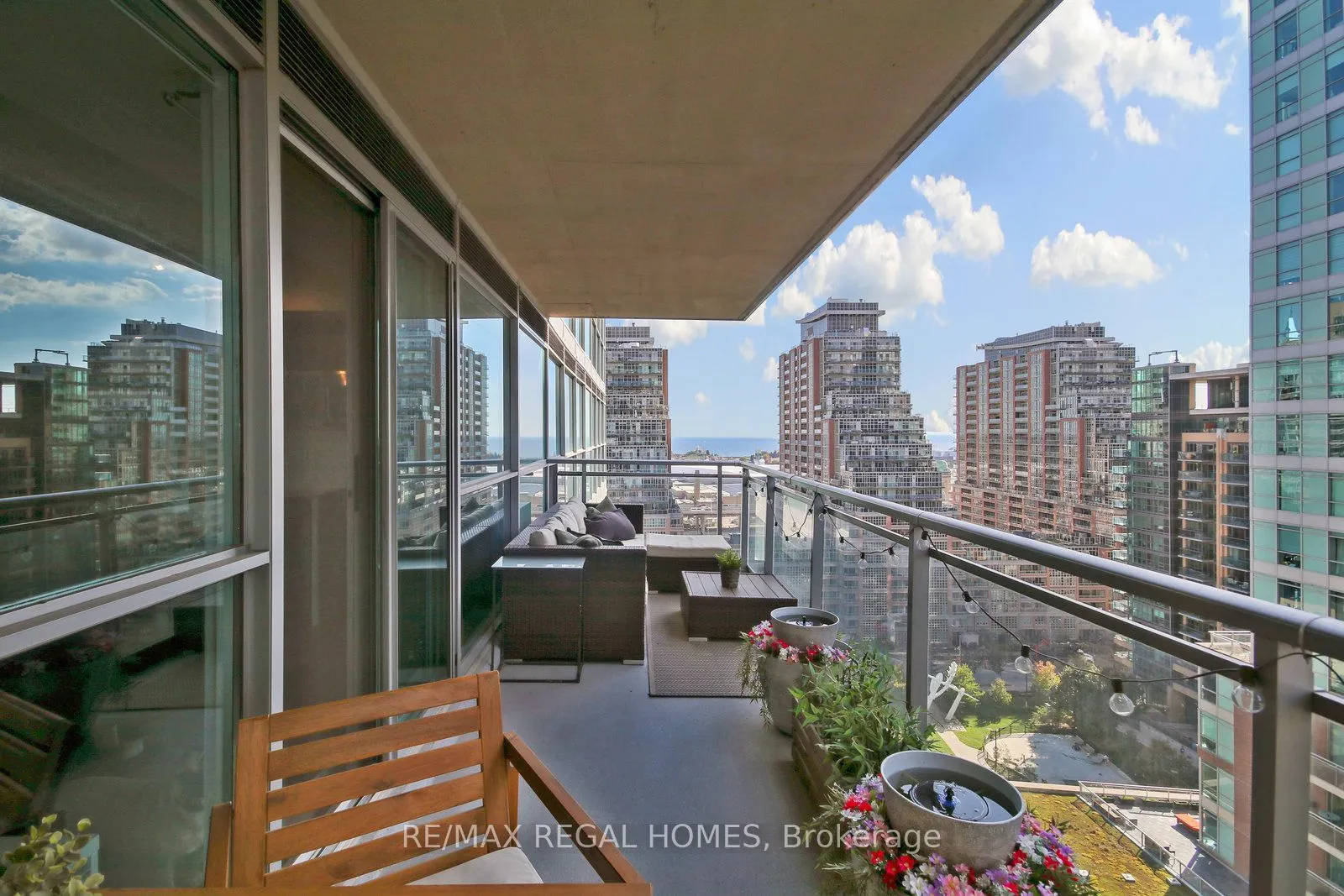 80 Western Battery Road, #1512