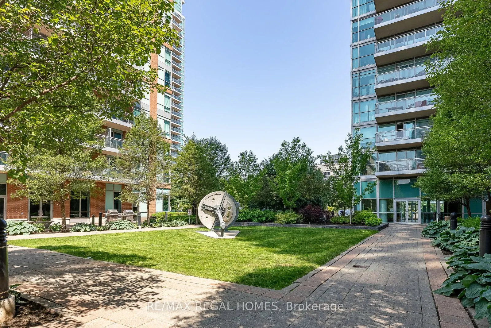 80 Western Battery Road, #1512