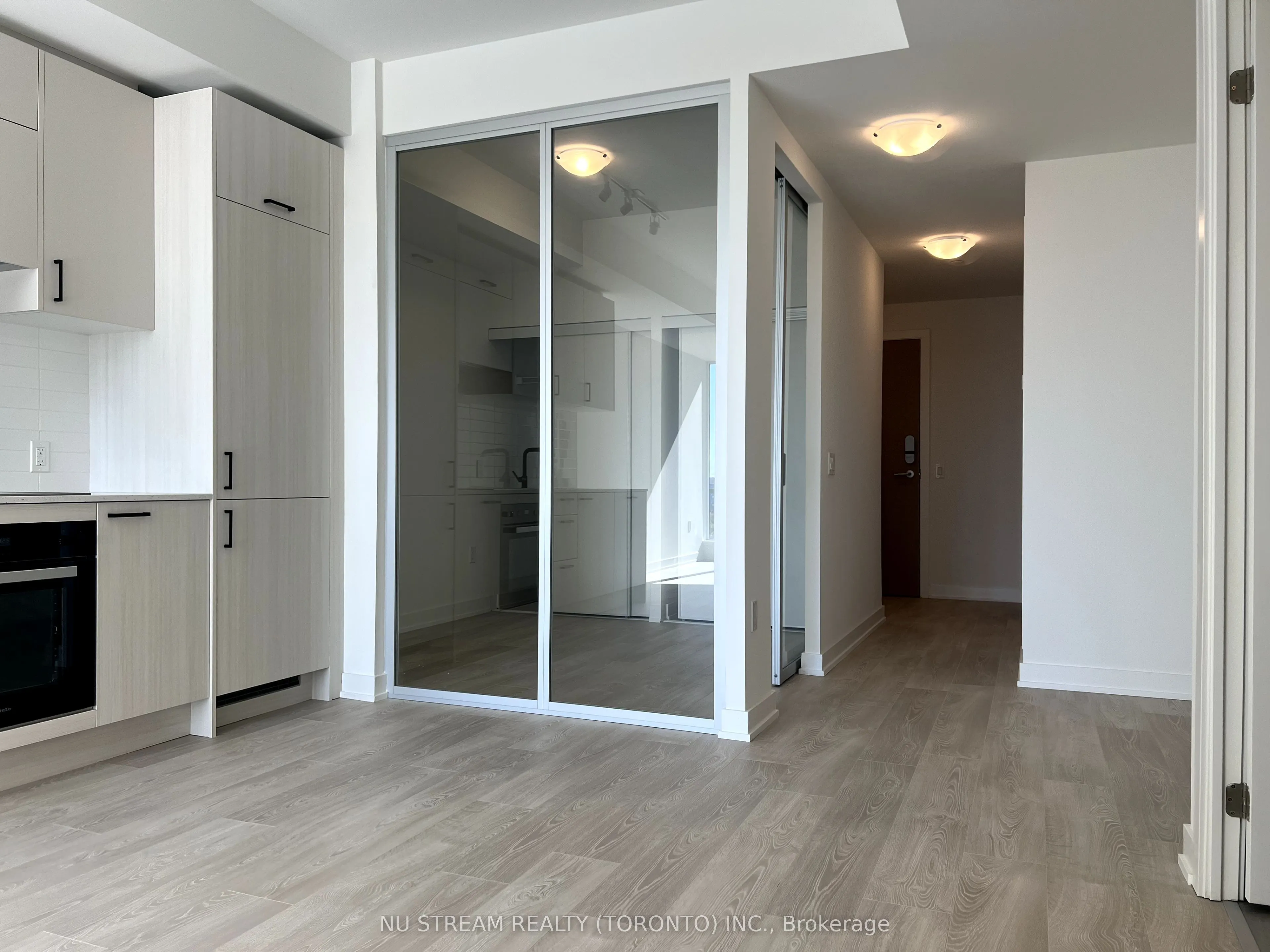 1 Kyle Lowry Road, #425