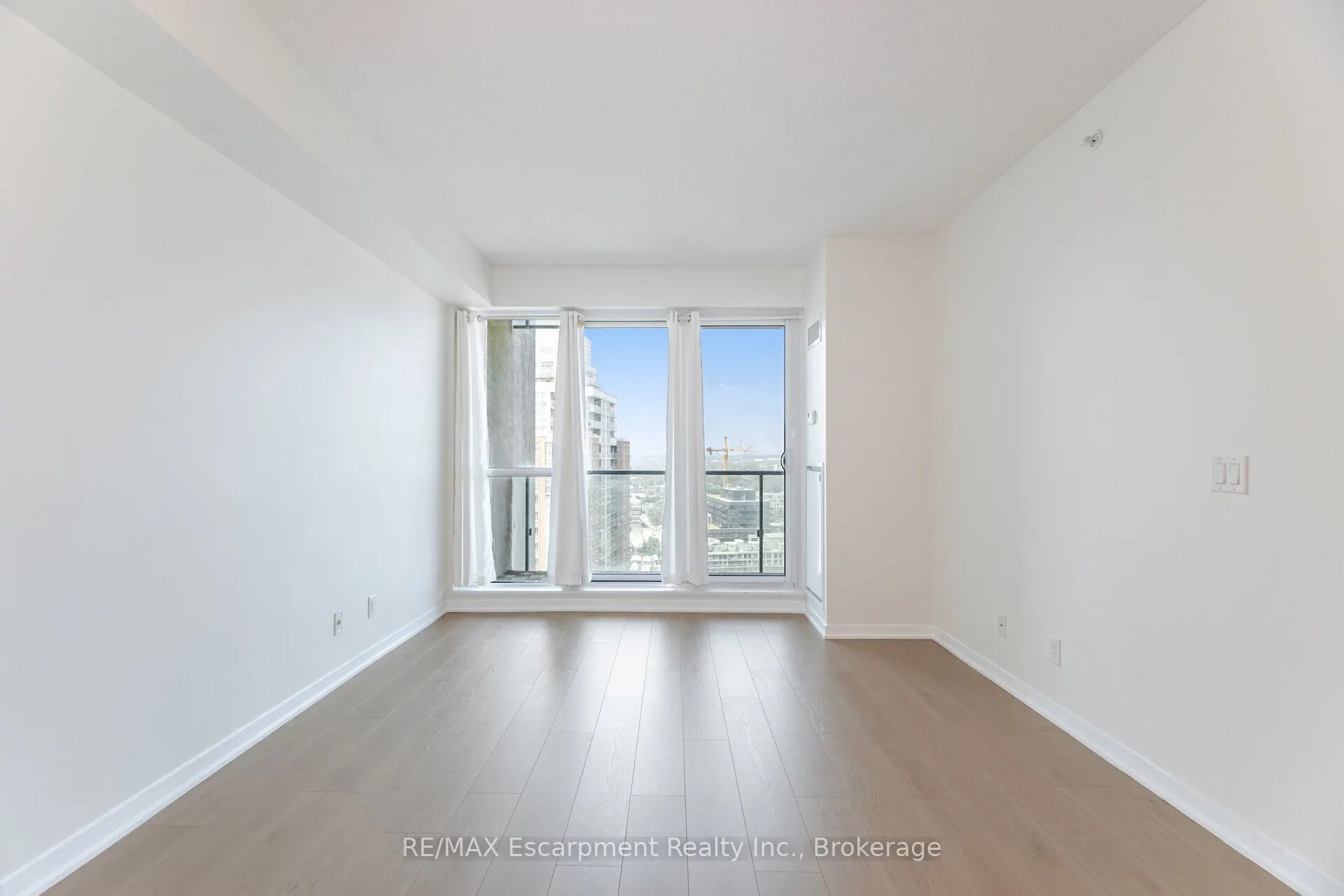 150 East Liberty Street, #2301