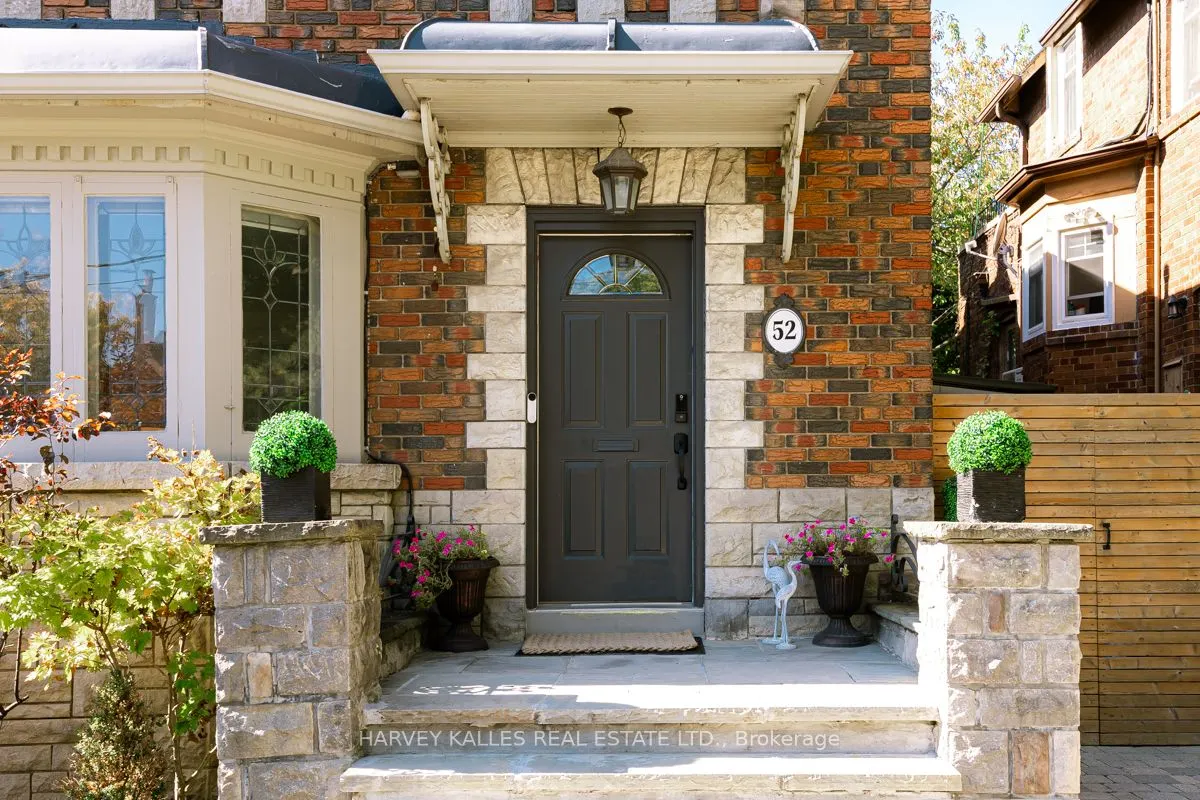 52 Castle Knock Road